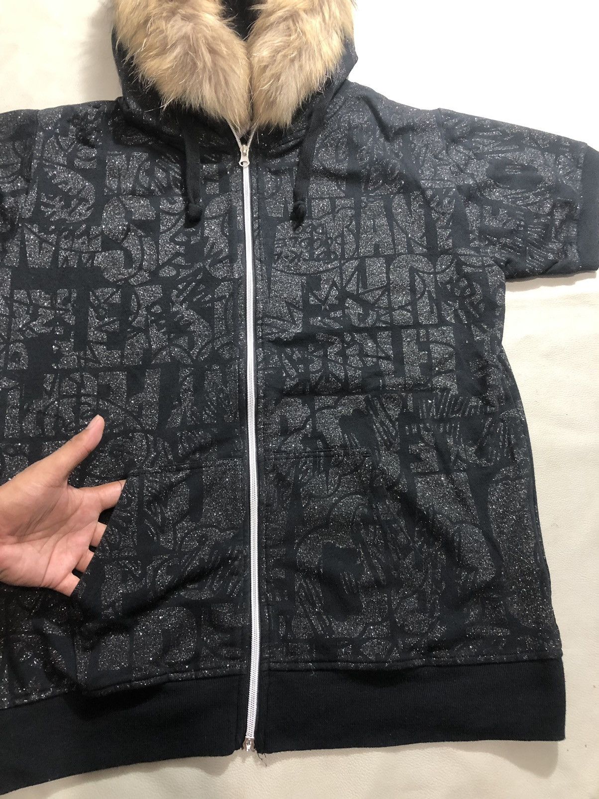 If Six Was Nine × Japanese Brand × Le Grande Bleu (L.G.B.) Japanese Gothic Poem Fur Hoodie Zip Ifsixwasnine Style Size US L / EU 52-54 / 3 - 3 Thumbnail