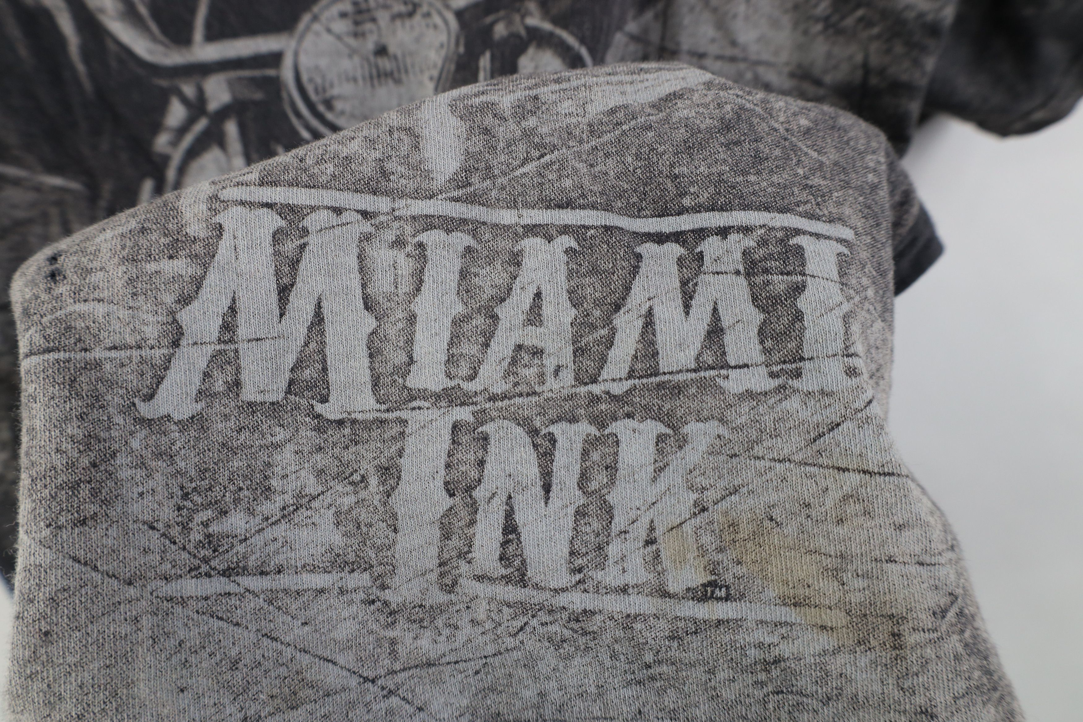 Vintage Vintage Y2K Streetwear Miami Ink Skeleton Acid Wash T-Shirt Size US L / EU 52-54 / 3 - 5 Thumbnail
