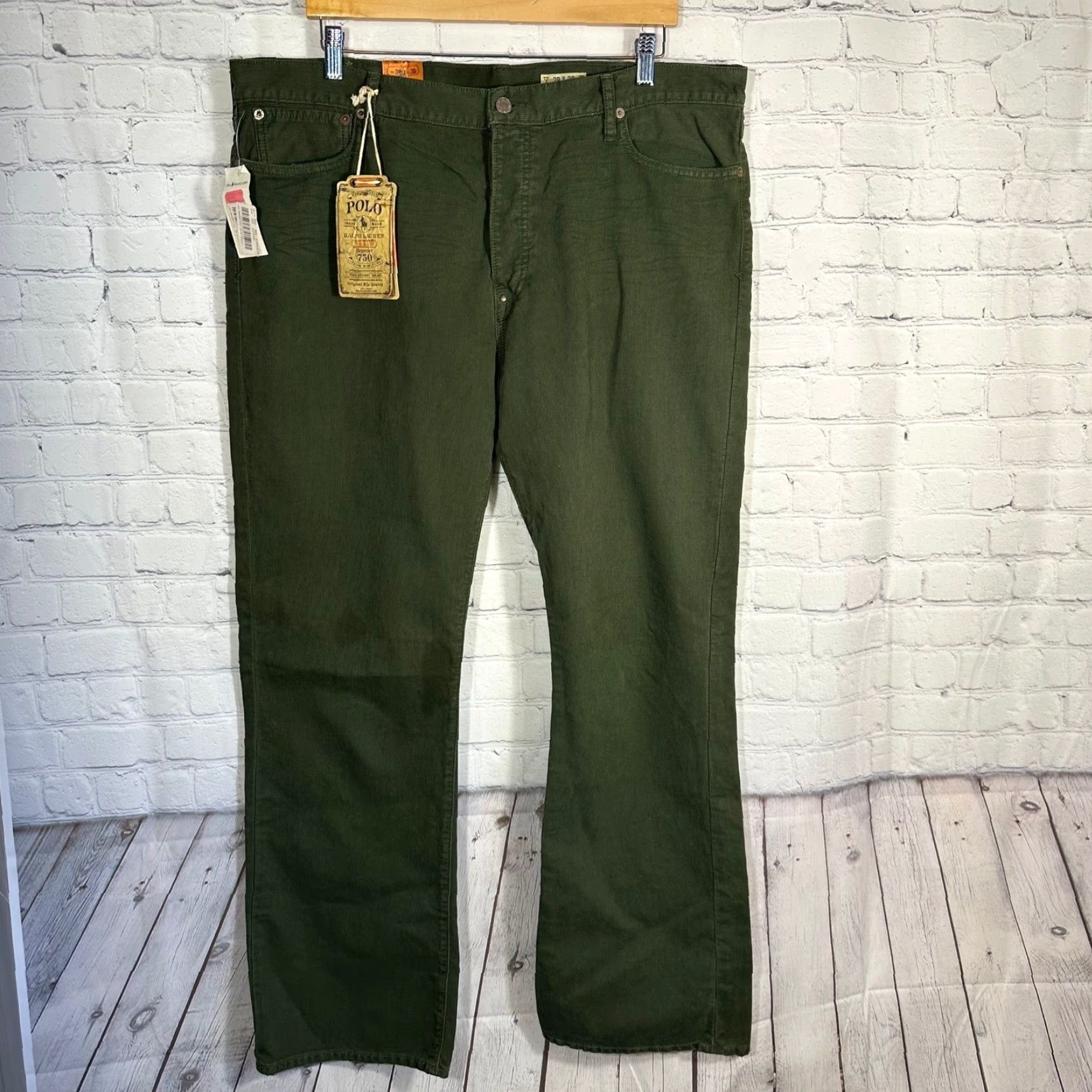 Polo Ralph Lauren Polo Ralph Lauren Mens 38x30 Bootcut Corduroy Pants Olive Green NWT Size US M / EU 48-50 / 2 - 2 Thumbnail