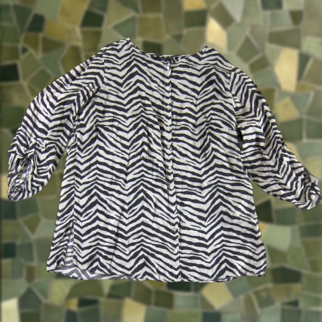 Vintage Tahari 100% Linen Zebra Brown Taupe Button Down Roll Tab Blouse Women 1X Size XL / US 12-14 / IT 48-50 - 1 Thumbnail