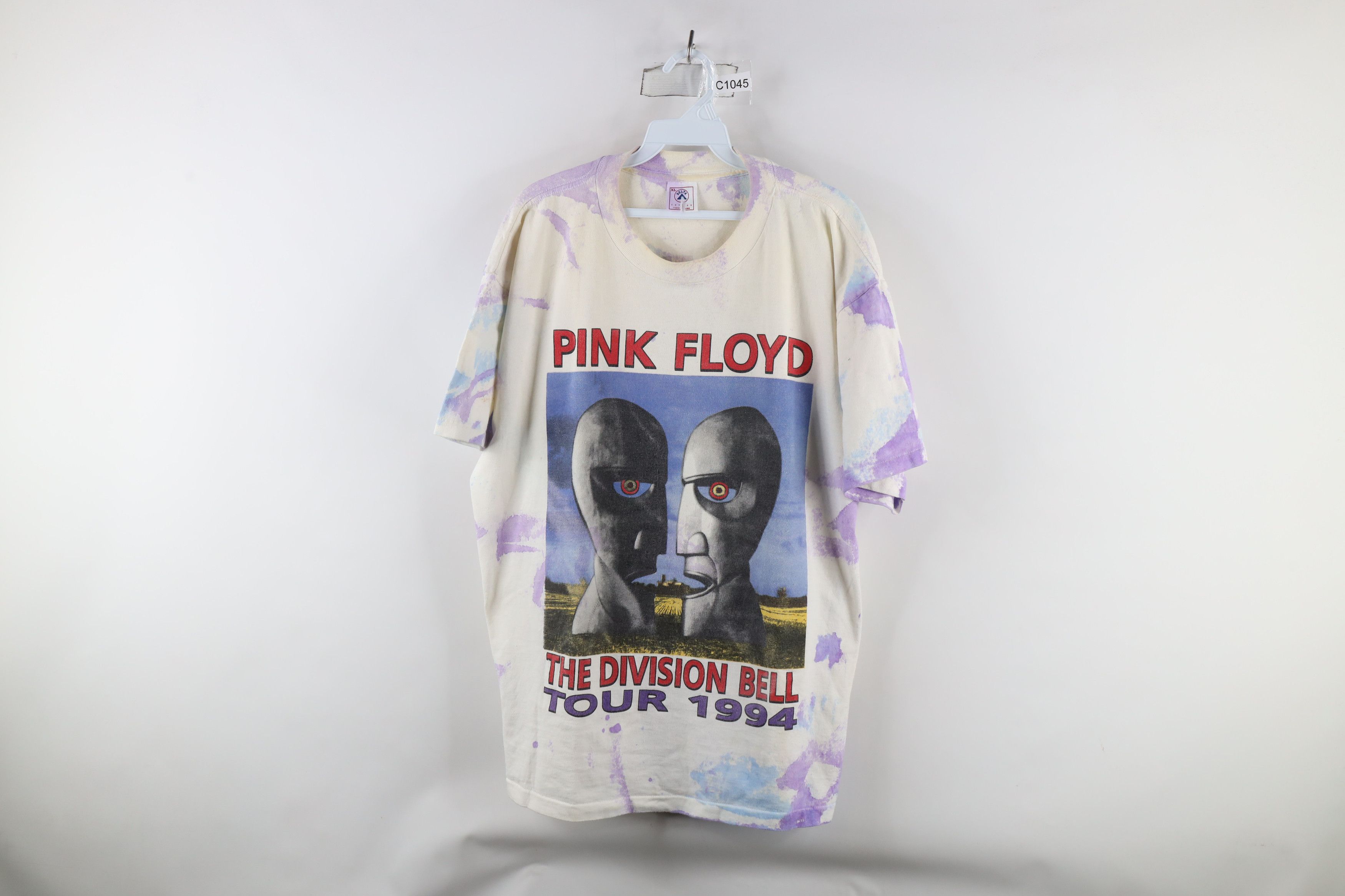 Vintage Vintage 90s Division Bell Tour Pink Floyd Band T-Shirt USA Size US XL / EU 56 / 4 - 1 Thumbnail