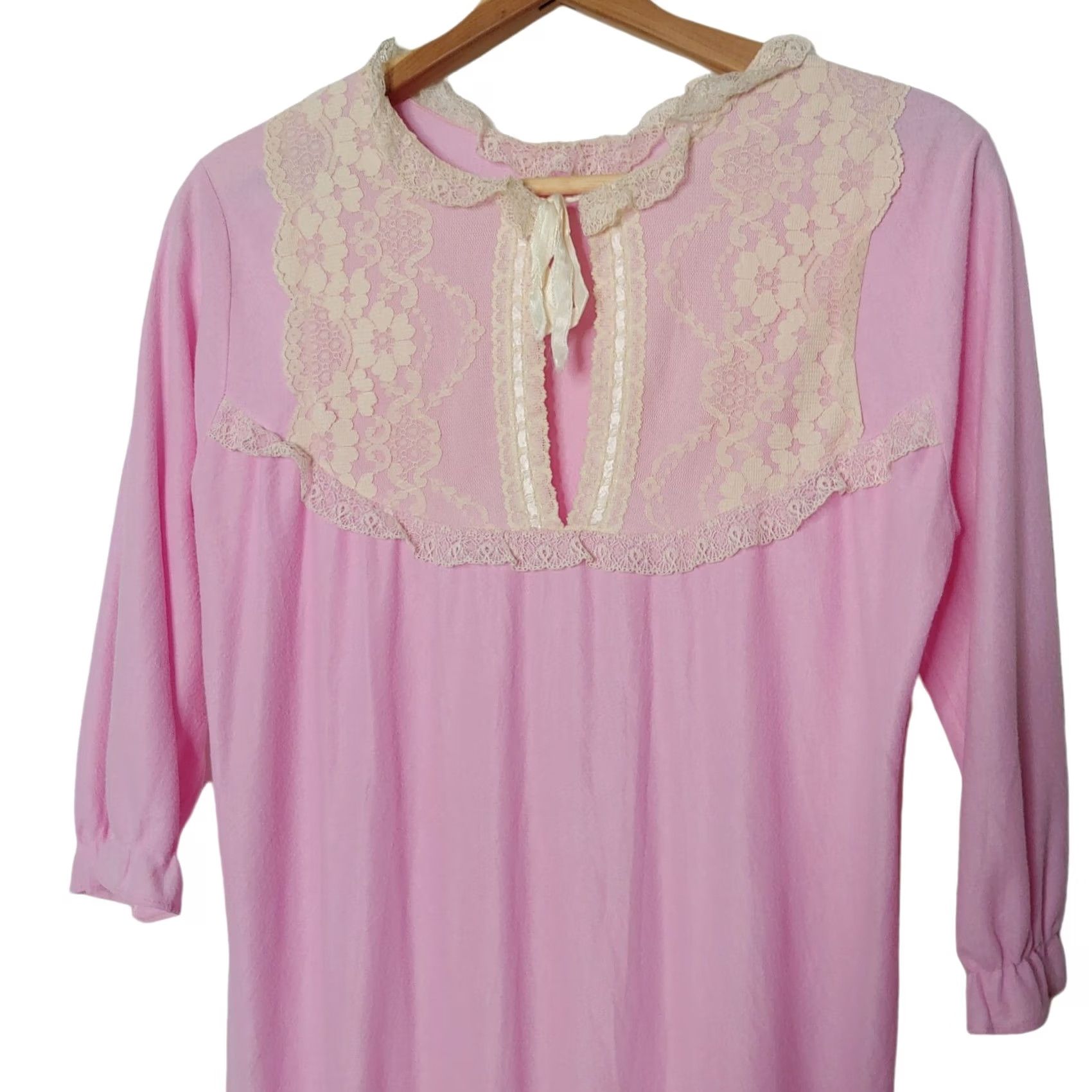Pinko Vintage Nightgown Medium Long Pink Acetate White Lace Ribbon Tie Grannycore Size ONE SIZE - 2 Thumbnail
