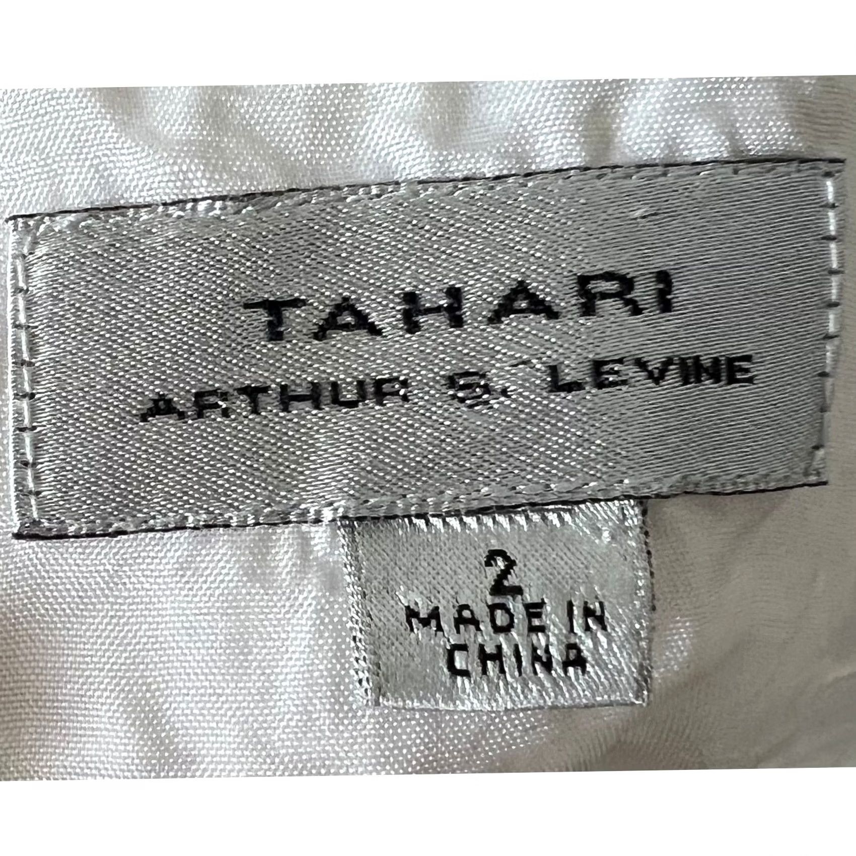White House Black Market VINTAGE Tahari Arthur S Levine White Lace Tank Sleeveless Top Y2K V-Neck Womens Size 2 Size XS / US 0-2 / IT 36-38 - 7 Thumbnail