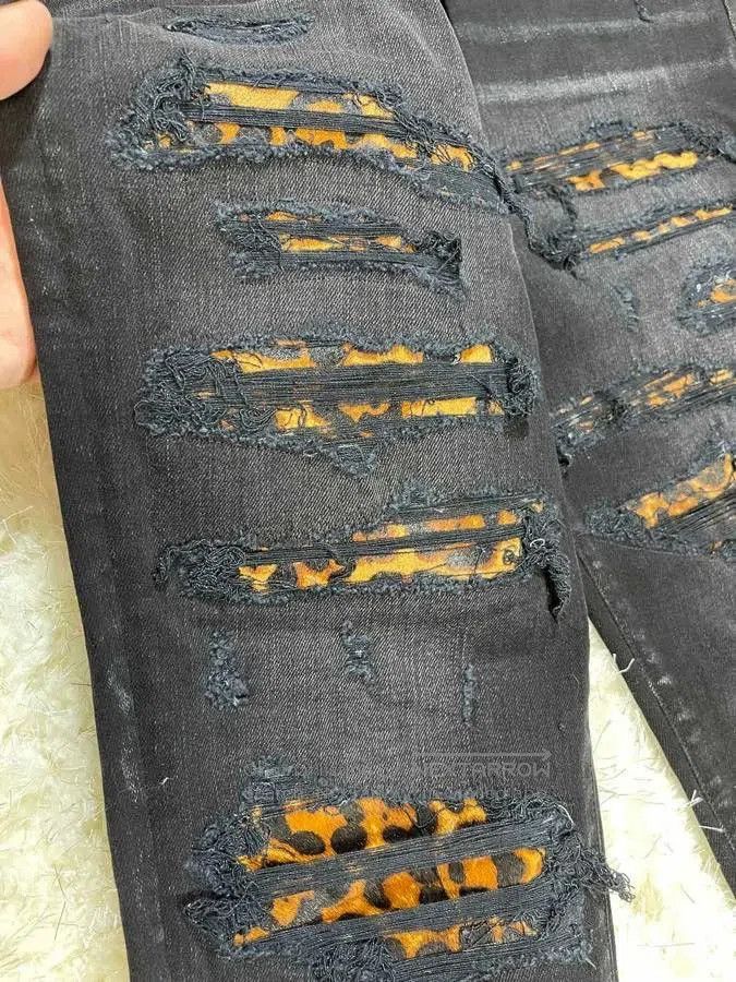 Amiri amiri leopard thrasher jean in size 34. Size US 34 / EU 50 - 3 Thumbnail