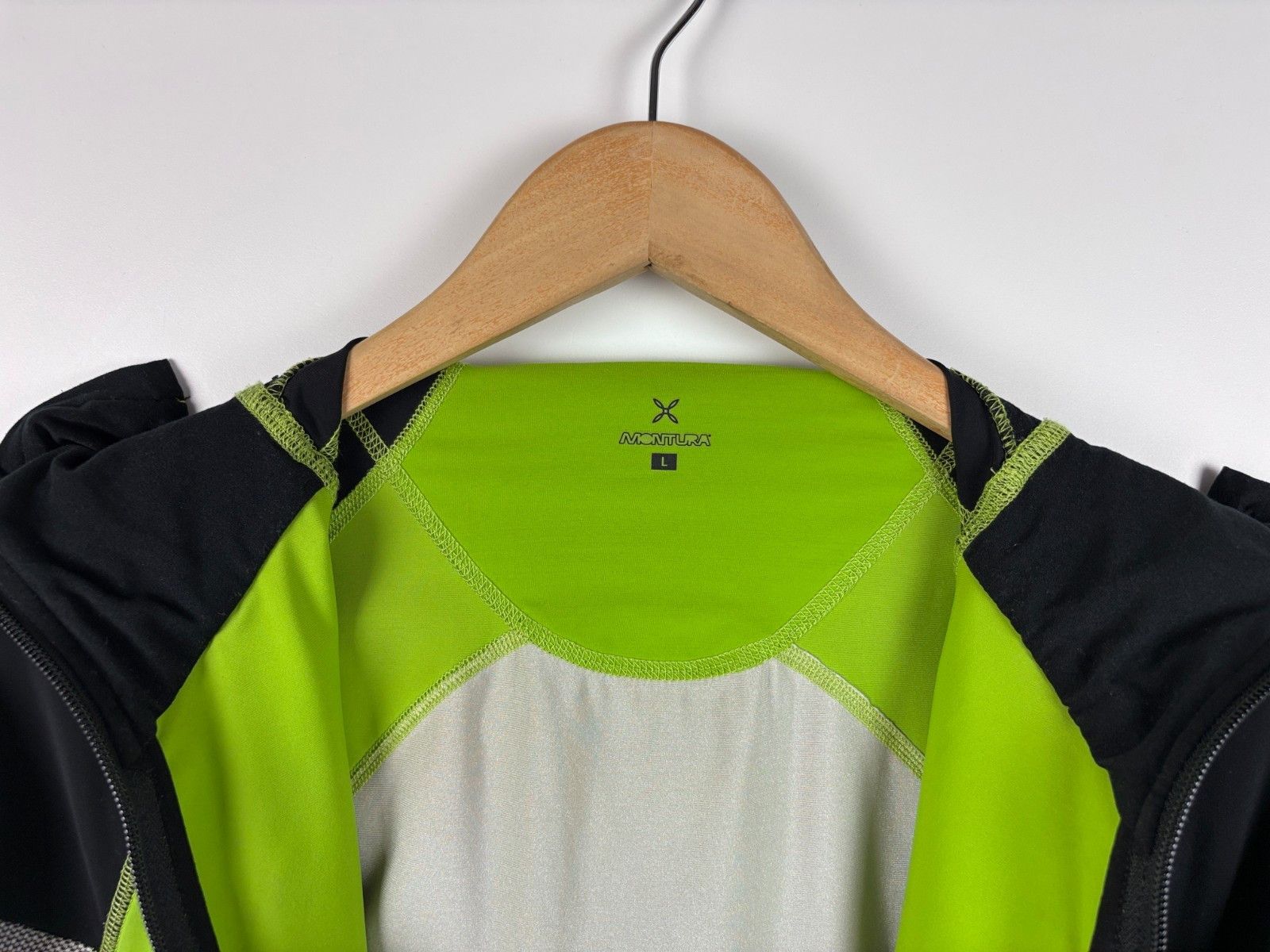Other Womens Montura Lightweight Activewear Long Sleeve Hoodie L Size L / US 10 / IT 46 - 10 Thumbnail