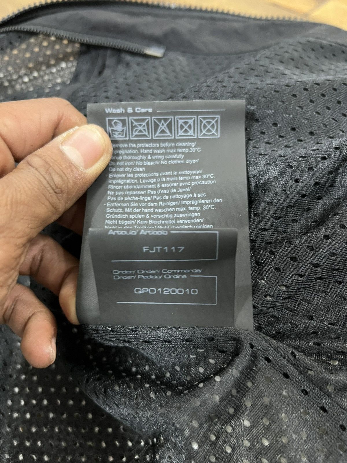 Other Rev’it Engineered Skin Racing Jacket Size M / US 6-8 / IT 42-44 - 19 Thumbnail