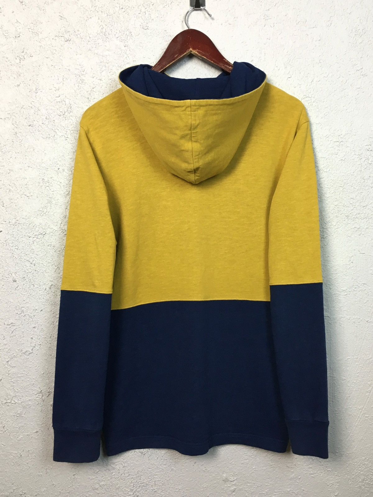 Supreme vintage SUPREME Hooded 2 Tone Top y2k skateboarding Size US M / EU 48-50 / 2 - 5 Thumbnail