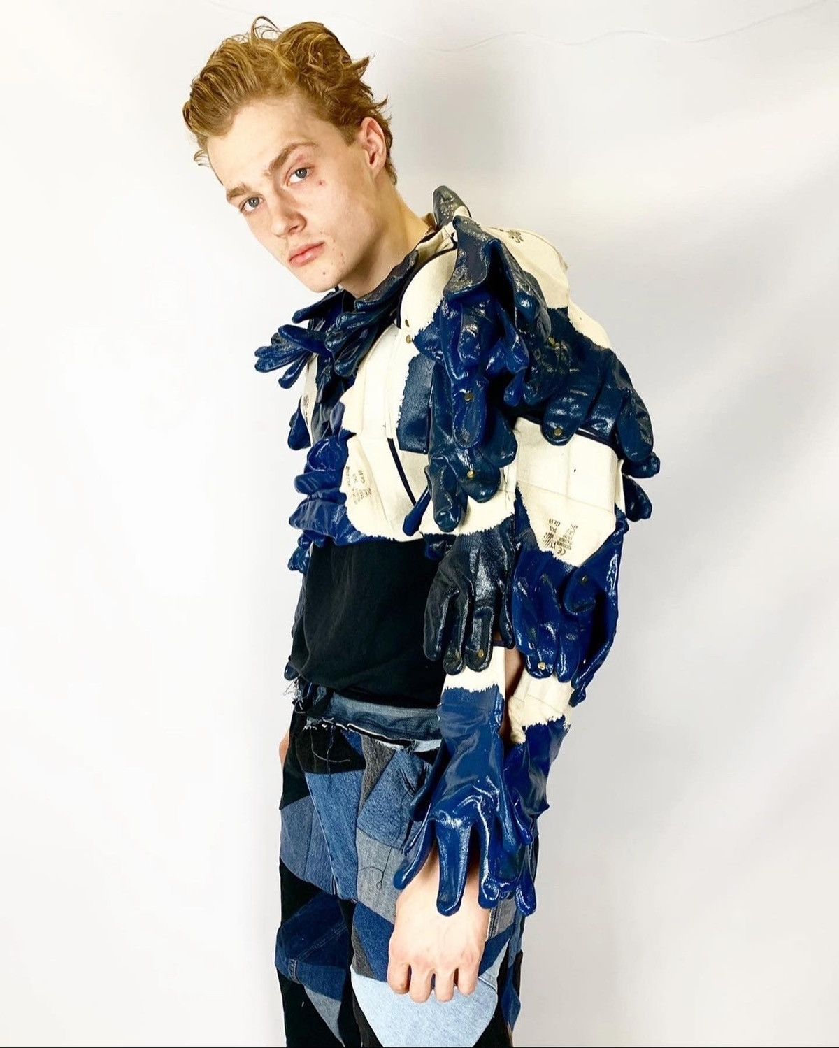 Art Comes First UPCYCLE CUSTOM BOMBER JACKET OF WORK AVANTGARDE GLOVES 🧷 Size US M / EU 48-50 / 2 - 3 Thumbnail