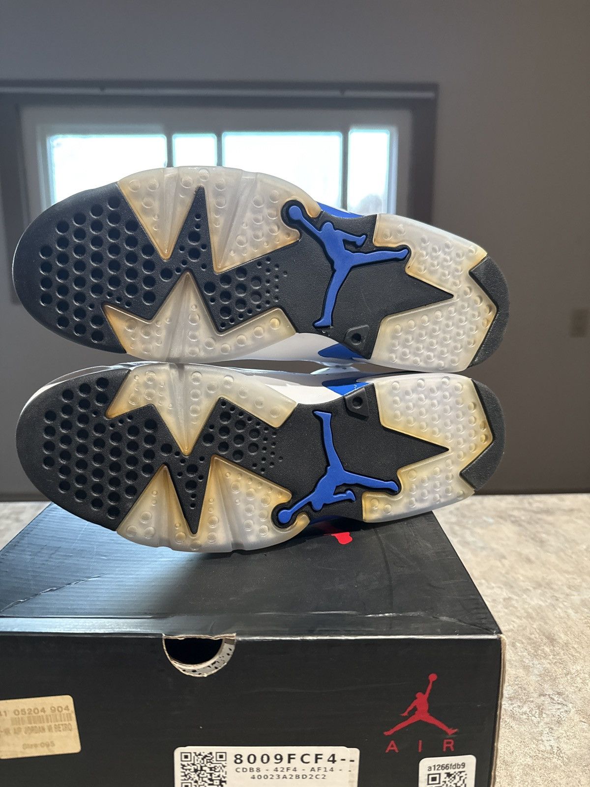 Jordan Brand × Nike Nike Air Jordan Retro VI 6 ‘Sport Blue’ 384664-107 size 95 Size US 9.5 / EU 42-43 - 4 Thumbnail