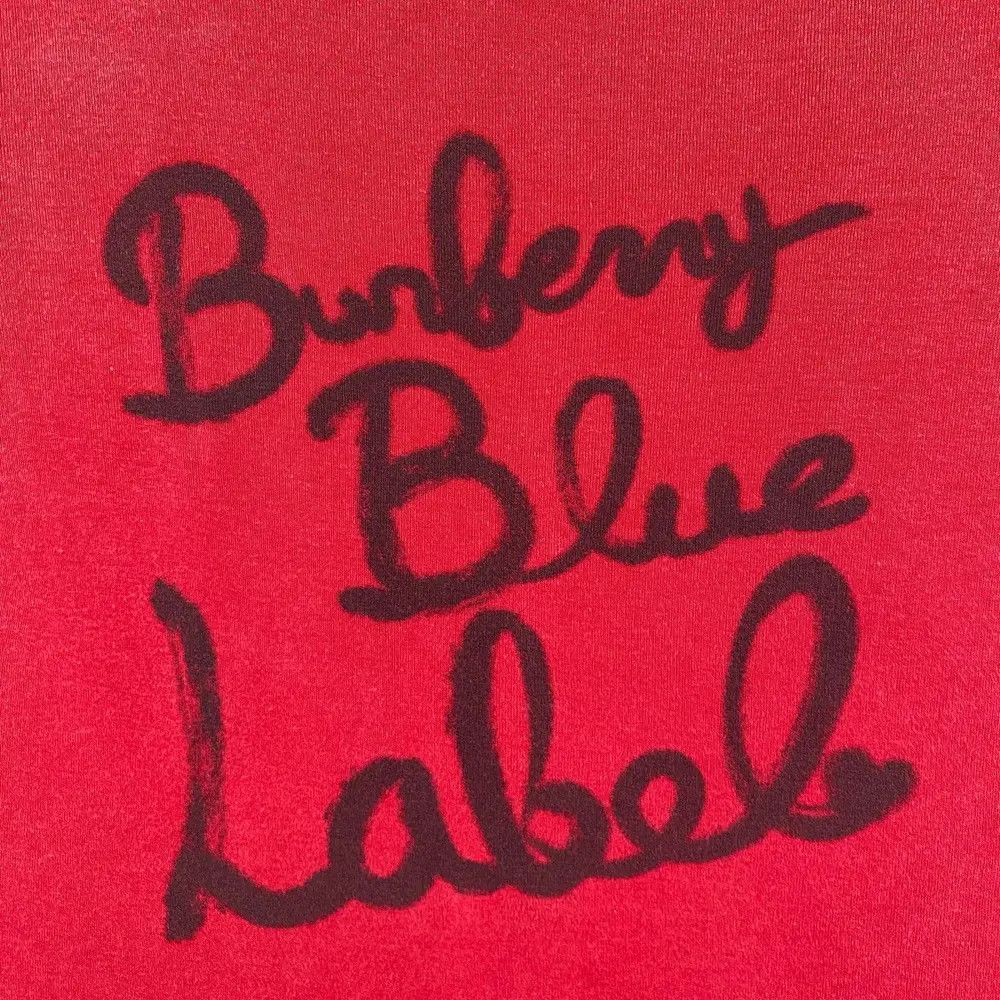 Burberry BURBERRY BLUE LABEL Spellout Graphic Women Tops Tee Size S / US 4 / IT 40 - 2 Thumbnail