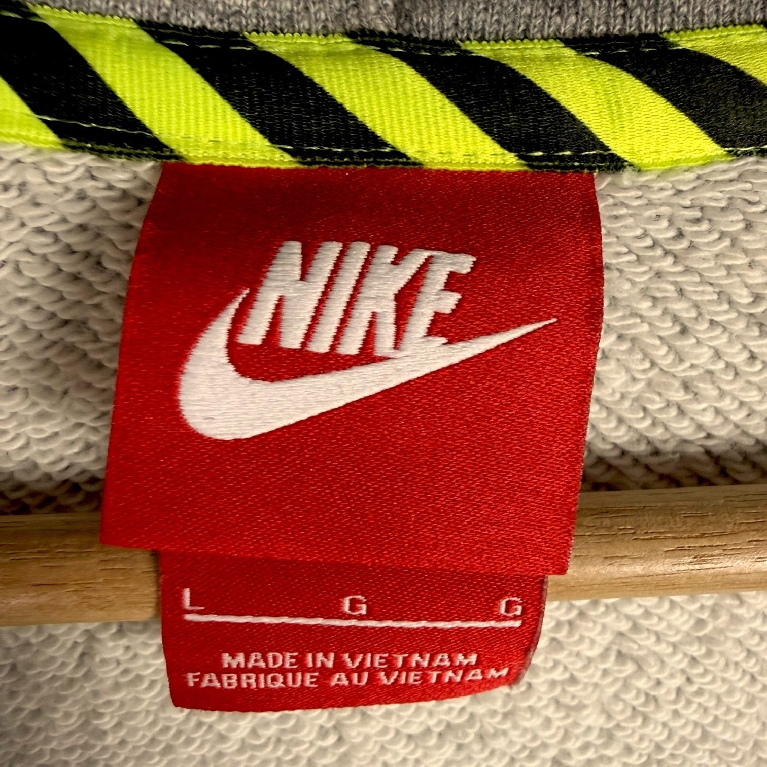 Nike Men's Nike Track & Field Full Zip Hooded Running Jacket - L Size US L / EU 52-54 / 3 - 5 Thumbnail