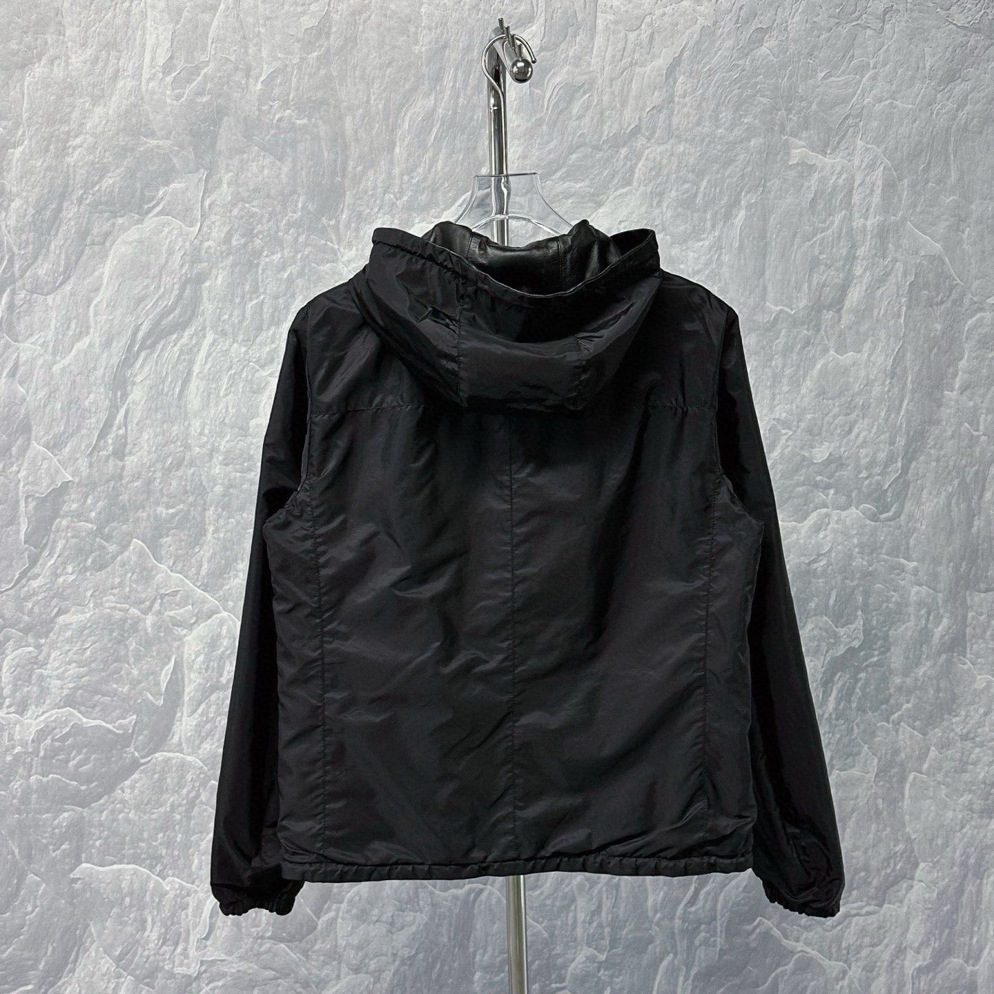 Prada Prada Double-Sided Sheepskin Hooded Zip Jacket Size US M / EU 48-50 / 2 - 4 Thumbnail