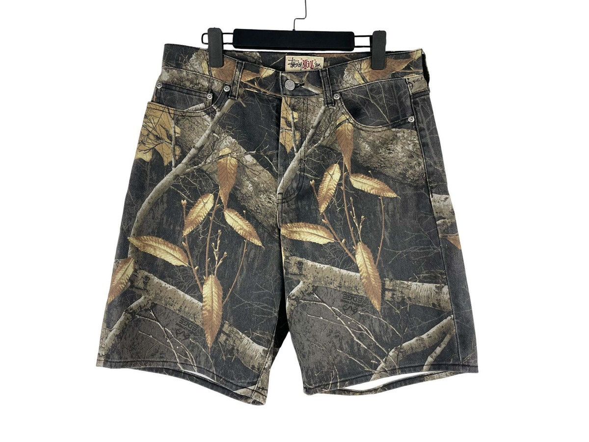 Stussy Stüssy big ol short real tree camo | Grailed