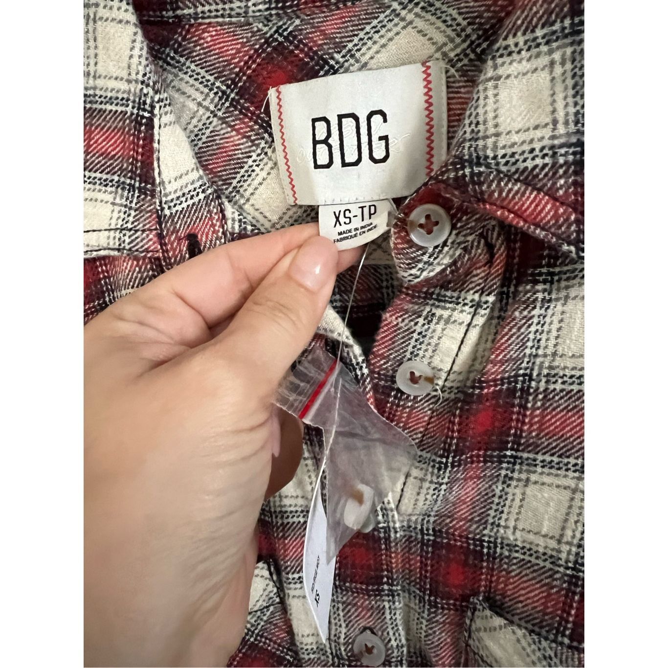 Bdg BDG NWT Ur­ban Out­fit­ters Dako­ta Cropped Flan­nel But­ton-Down Shirt XS Size XS / US 0-2 / IT 36-38 - 4 Thumbnail