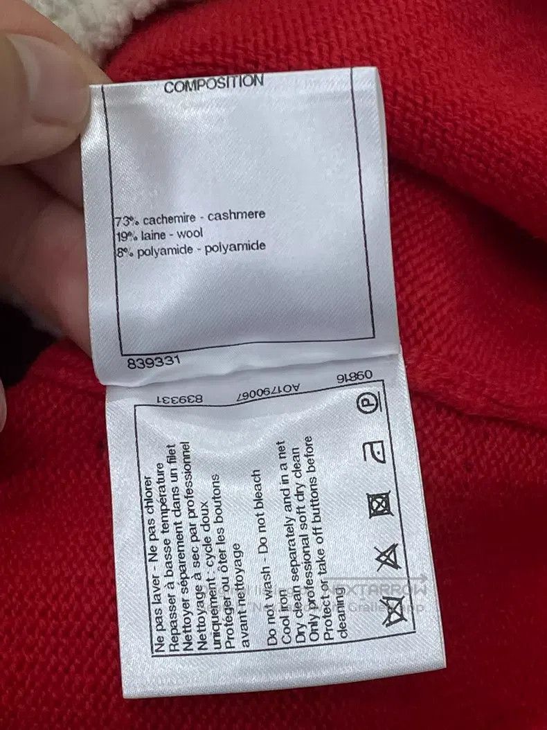 Chanel Chanel Red and white cashmere cardigan coat Size XXS / US 00 / IT 34 - 6 Thumbnail