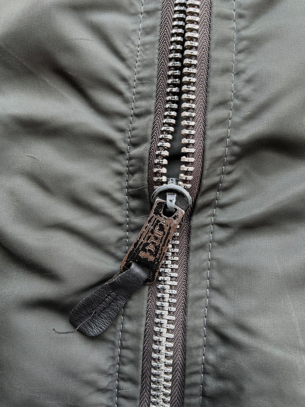 Alpha Industries Vintage 80s Alpha Industries MA-1 Flight Jacket USAF Size US L / EU 52-54 / 3 - 2 Thumbnail