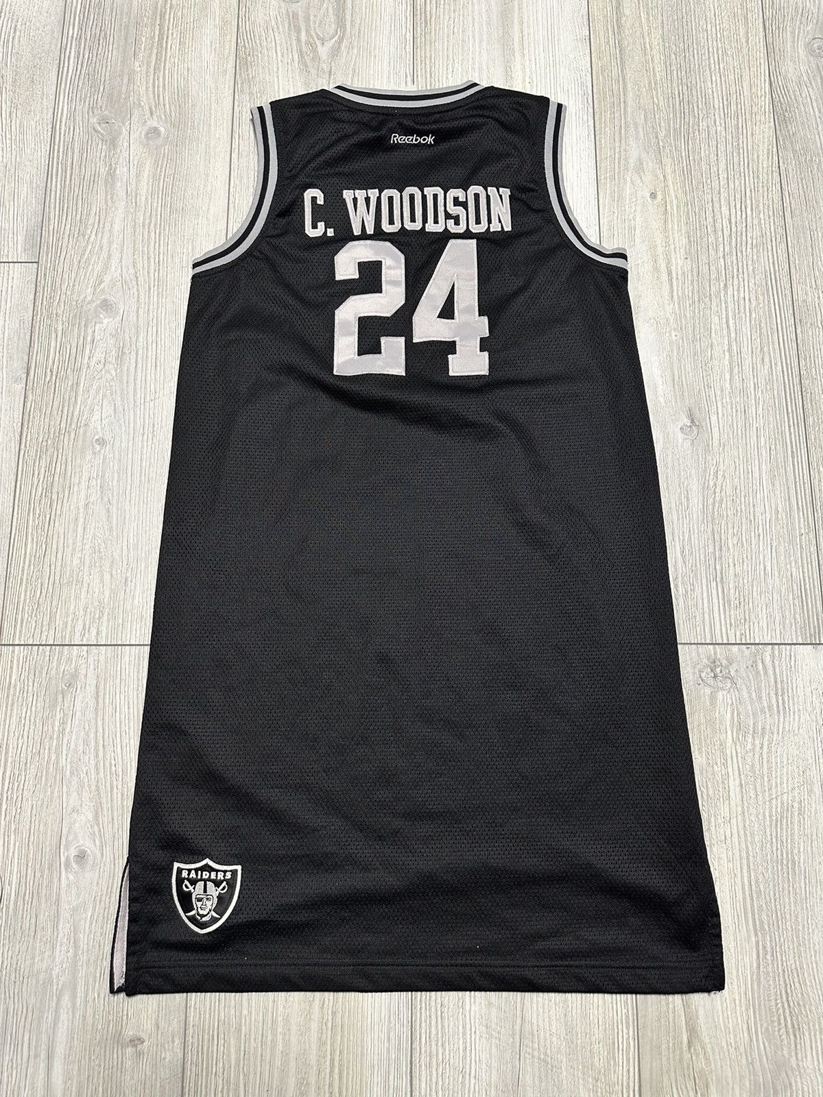 Reebok Reebok Women Las Vegas Raiders C WOODSON #24 Jersey Dress Size L / US 10 / IT 46 - 5 Thumbnail