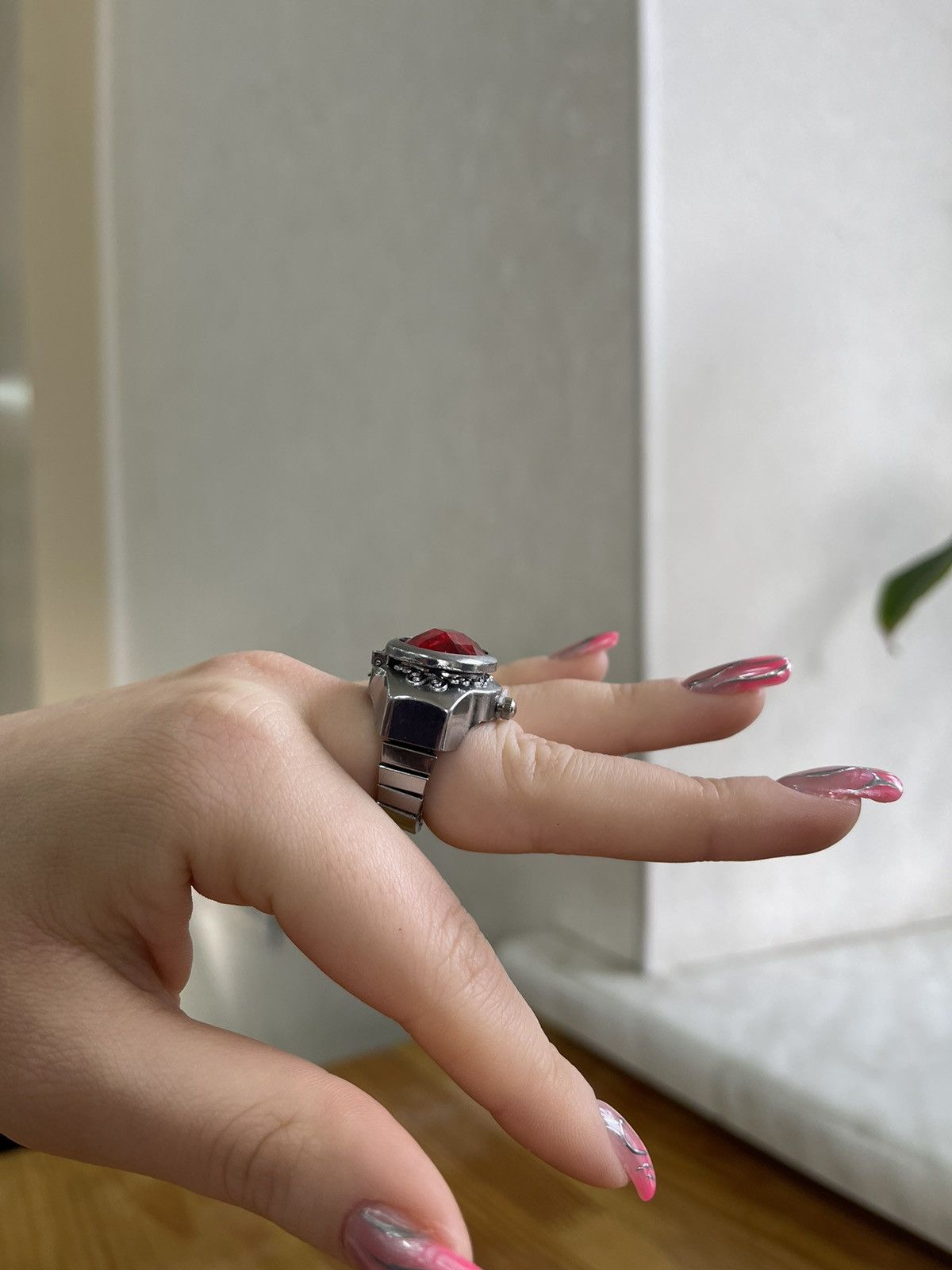 Vintage Watch ring avant-garde style red stone hype Size ONE SIZE - 5 Thumbnail