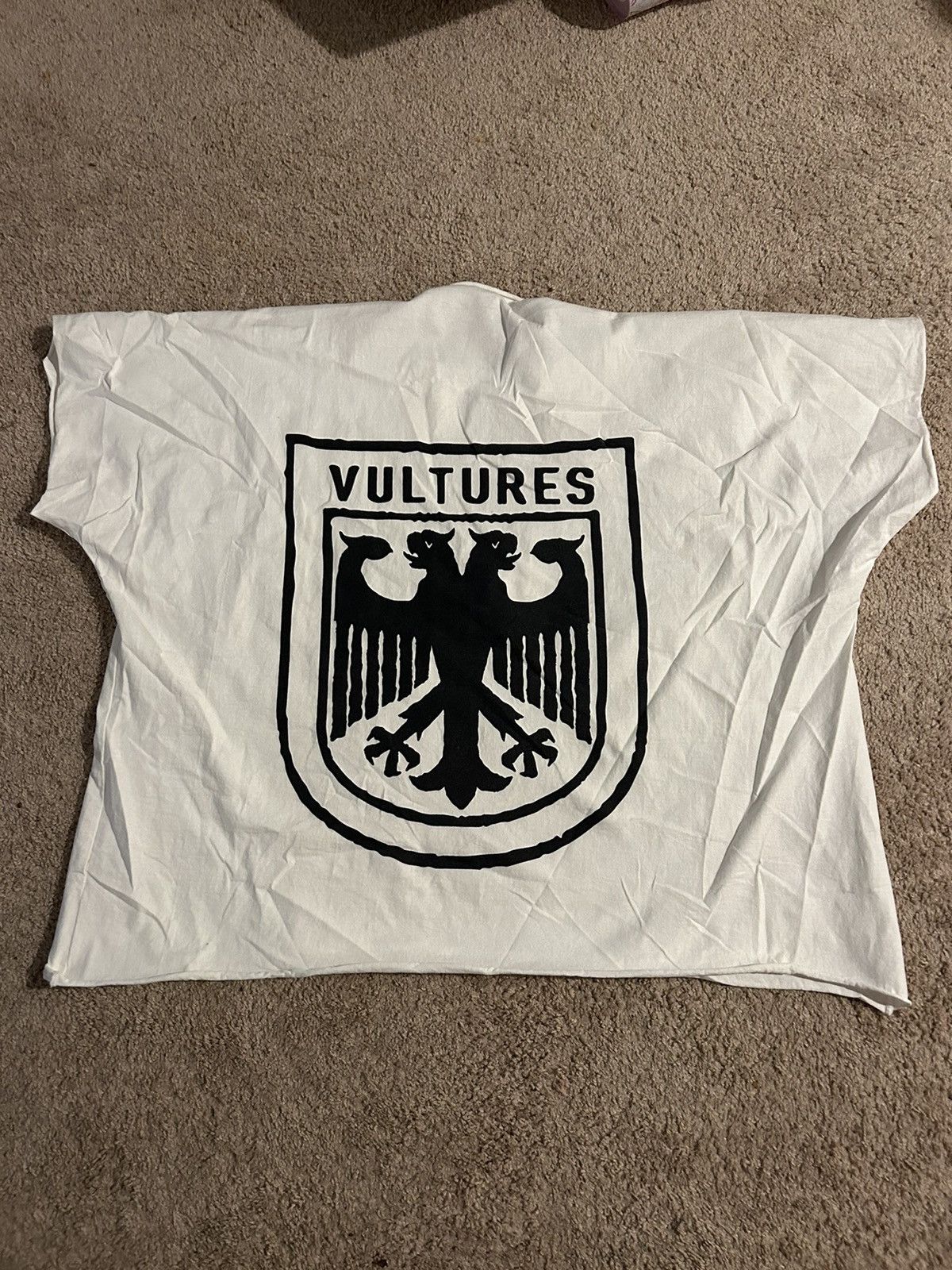 Adidas × Yeezy Yeezy Vultures T Shirt Size US XL / EU 56 / 4 - 2 Thumbnail