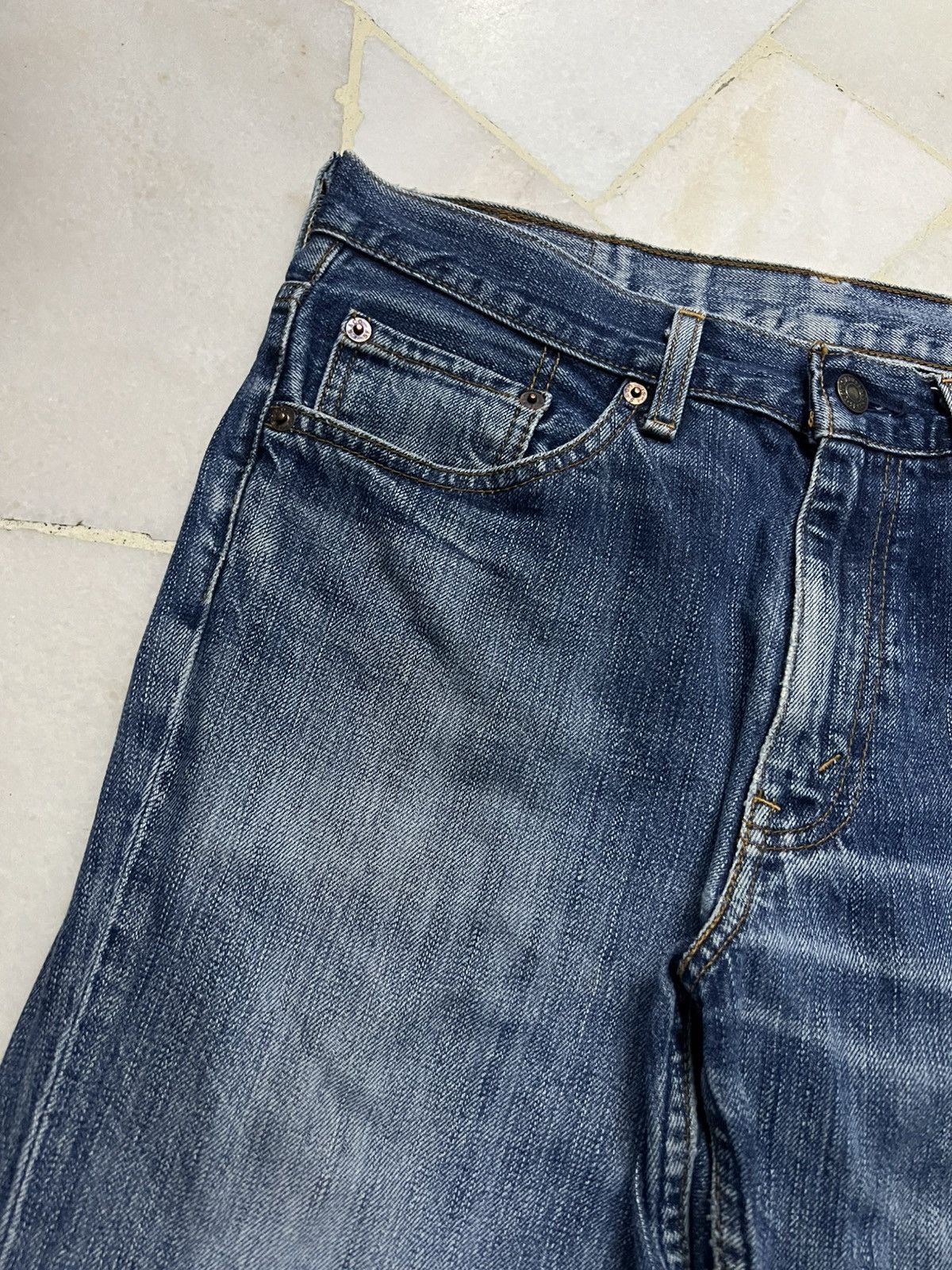 Jean × Levi's × Vintage 💥Flare💥Insane 90’s Style Levis 517 Distressed Faded Jean Size US 32 / EU 48 - 7 Thumbnail