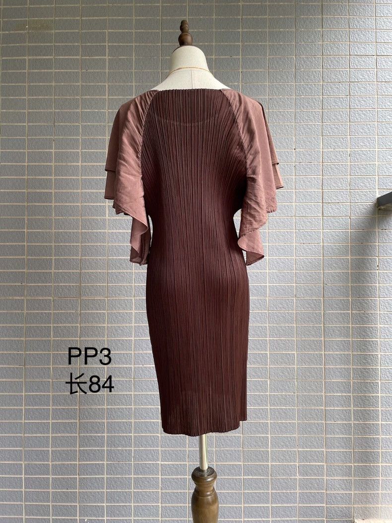 Issey Miyake Issey Miyake size:3 Brown silk lotus leaf sleeve dress Size M / US 6-8 / IT 42-44 - 2 Thumbnail