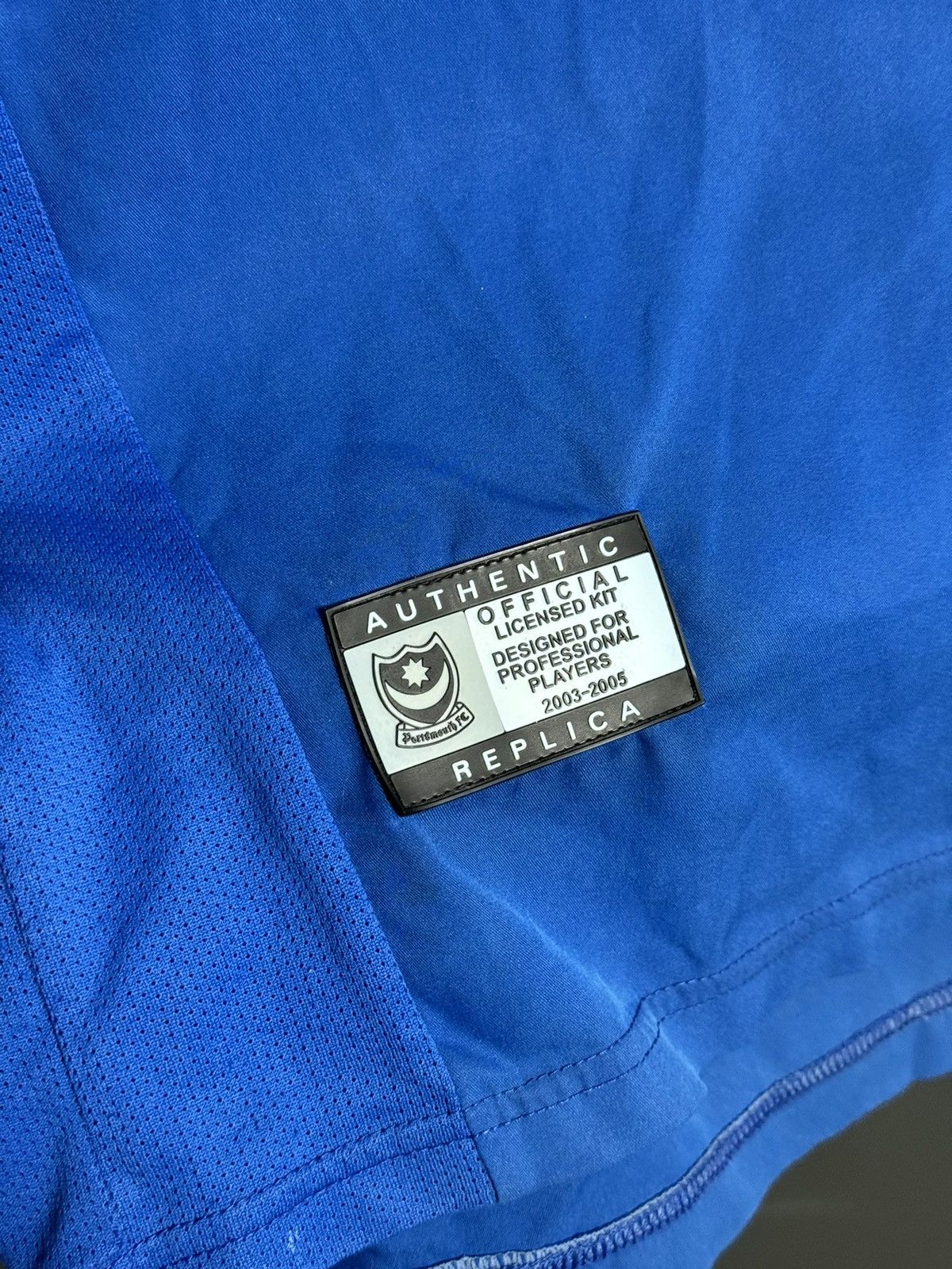 Other Portsmouth 03/05 Home Football Jersey Size US L / EU 52-54 / 3 - 4 Thumbnail