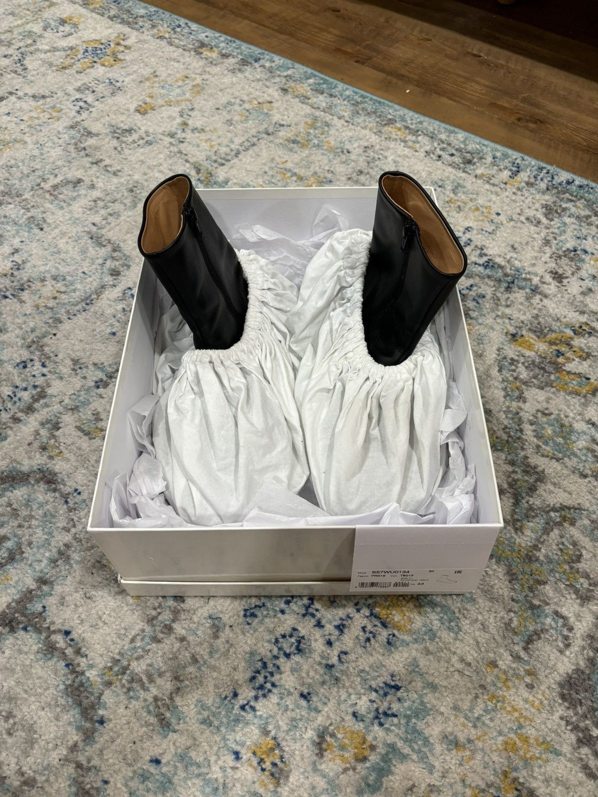 Maison Margiela Tabi Flat Ankle Boots Maison Martin Margiela Size US 10 / EU 43 - 13 Thumbnail