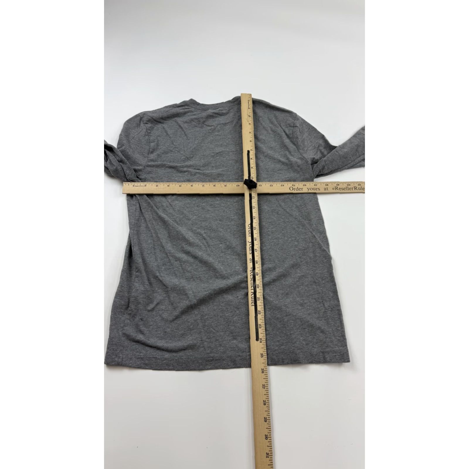 J.Crew J.Crew Shirt Mens Small Gray Essential Tee Long Sleeve Knit Crewneck Soft Top Size US S / EU 44-46 / 1 - 6 Thumbnail