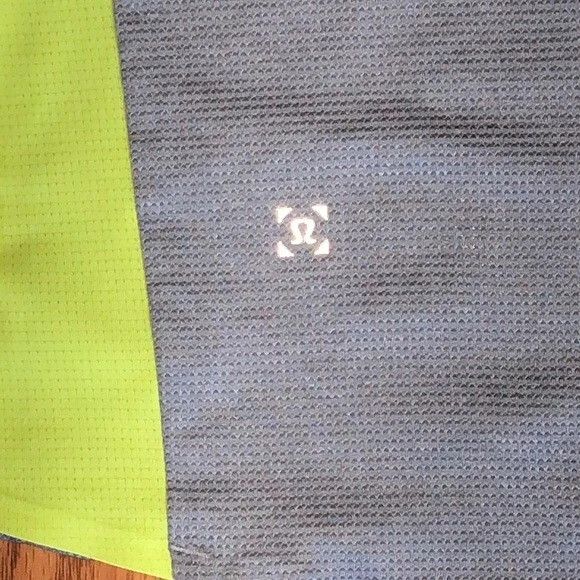 Lululemon × Robert Geller BLTG Grey Yellow LTWT Take The Moment SS Top Shirt Men's Size US M / EU 48-50 / 2 - 4 Thumbnail