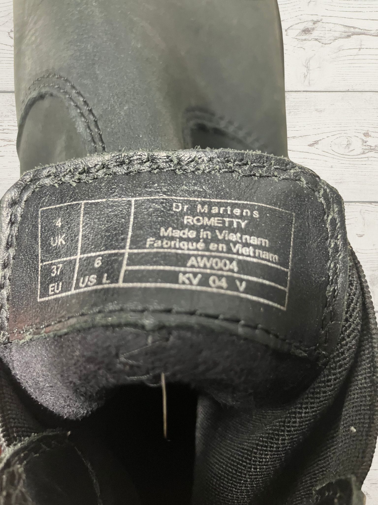 Dr. Martens Dr. Martens — Boots | GUC · Sz 37 Size US 9 / EU 42 - 8 Thumbnail