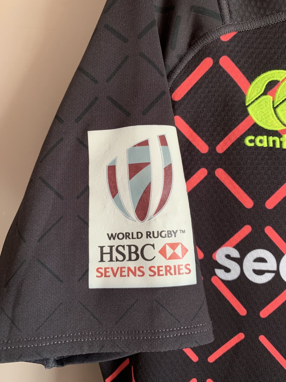 Canterbury of New Zealand England Sevens Rugby Union Shirt Canterbury Jersey Size L Size US L / EU 52-54 / 3 - 6 Thumbnail