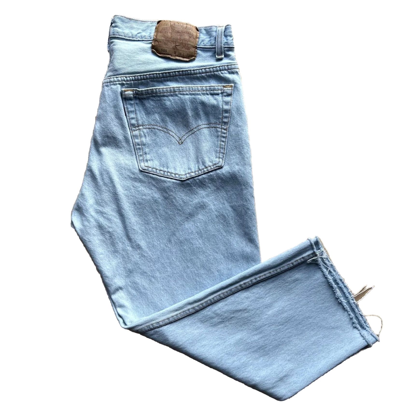 Levi's VINTAGE Levi's 501 Jeans 35 Blue Light Wash 90s Denim USA Workwear Jeans Mens Size US 35 - 2 Thumbnail