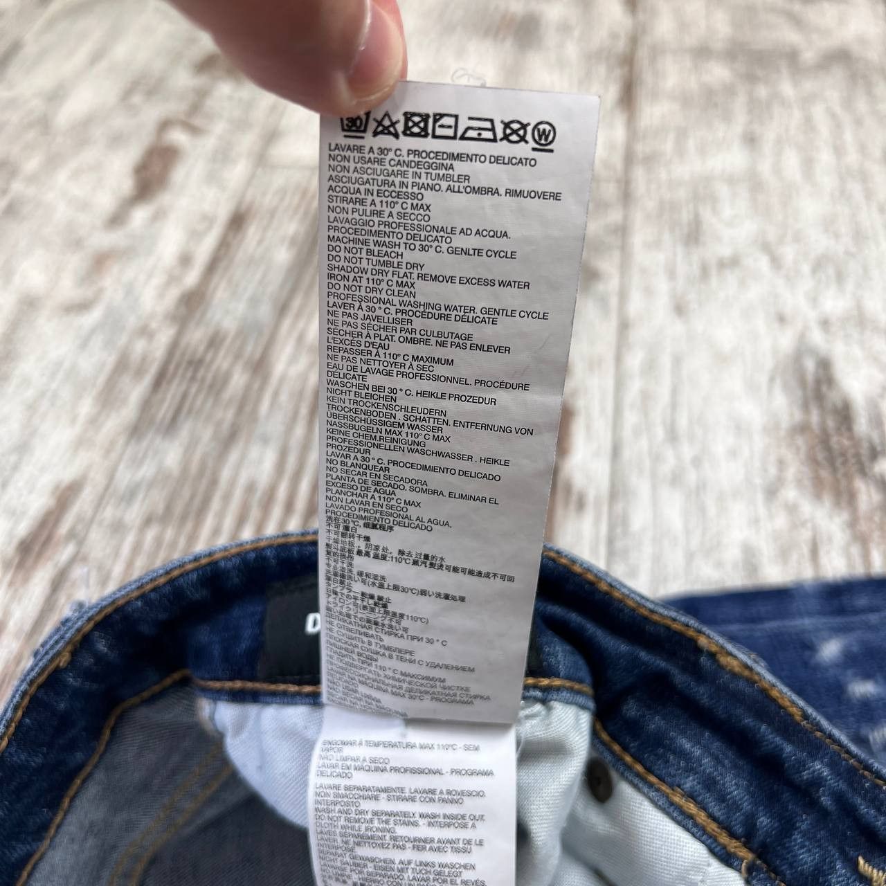 Dsquared2 Dsquared2 Men's Distressed Jeans Ripped Patched Paint Size US 32 / EU 48 - 11 Thumbnail