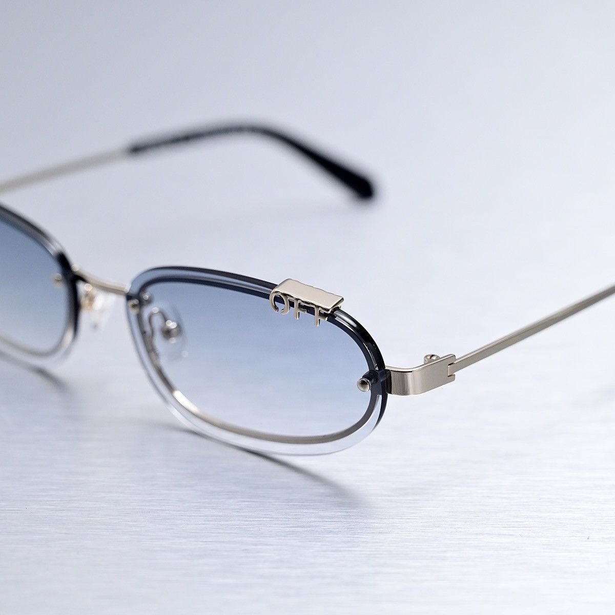 Off-White OFF WHITE MIAMI GOLD GRADIENT BLUE SUNGLASSES Size ONE SIZE - 3 Thumbnail