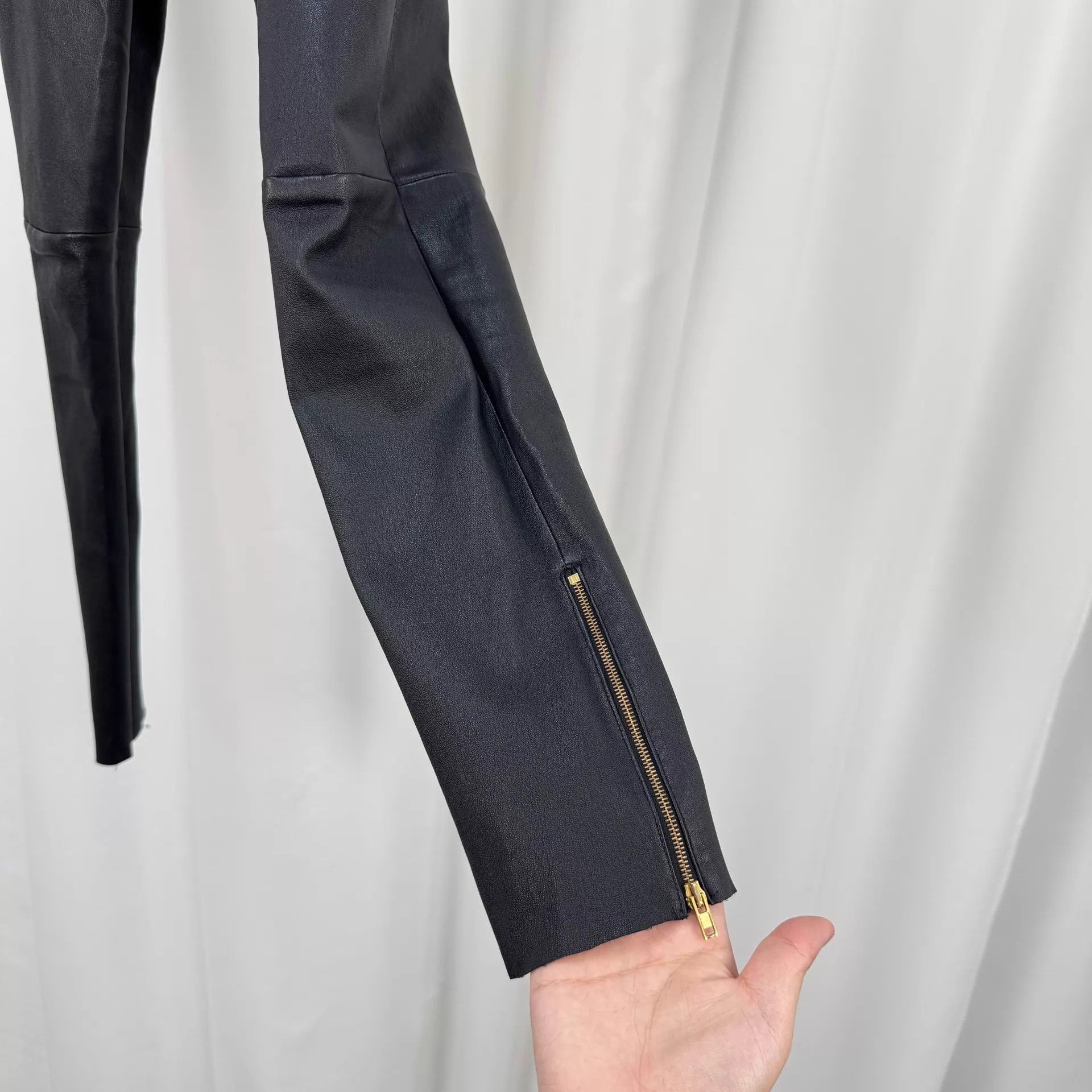 Miu Miu MIU MIU Black Leather Trousers 38 98 New KL11407 Size 26" / US 2 / IT 38 - 4 Thumbnail