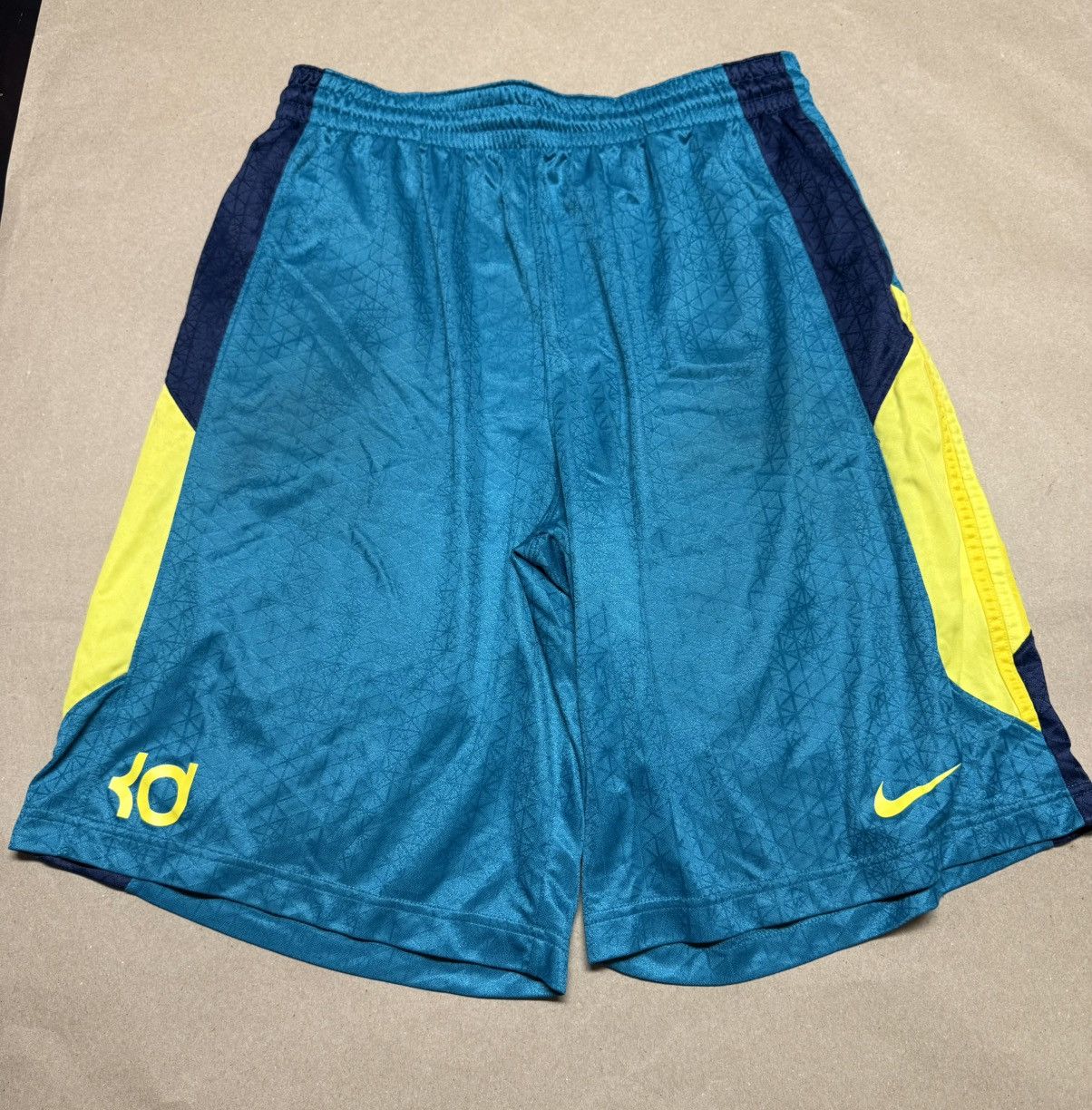 Nike Nike KD VI Durant Basketball Shorts size XL Rare! Size US 38 / EU 54 - 1 Thumbnail