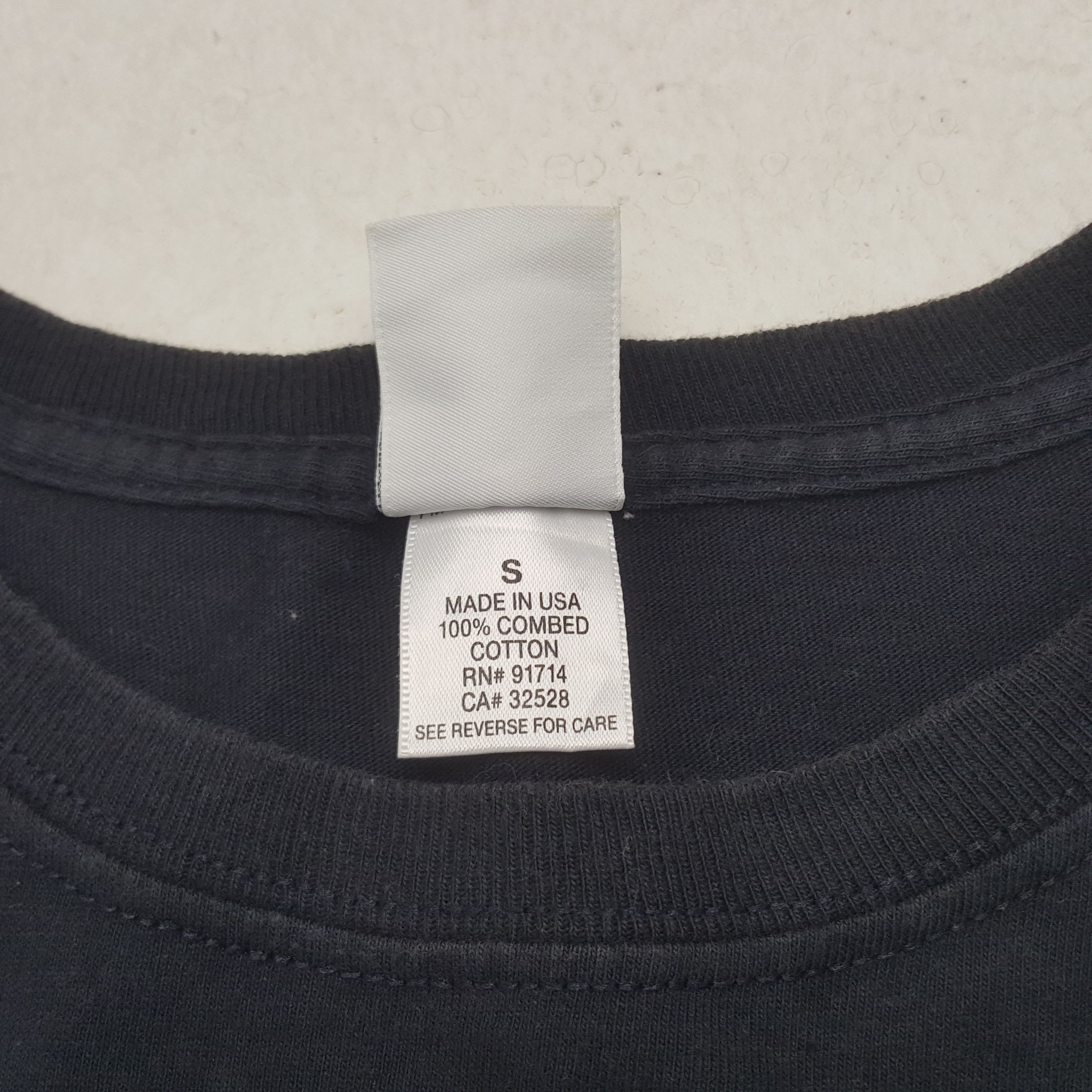 Armani Vintage Armani Exchange Tshirt Size US M / EU 48-50 / 2 - 6 Thumbnail