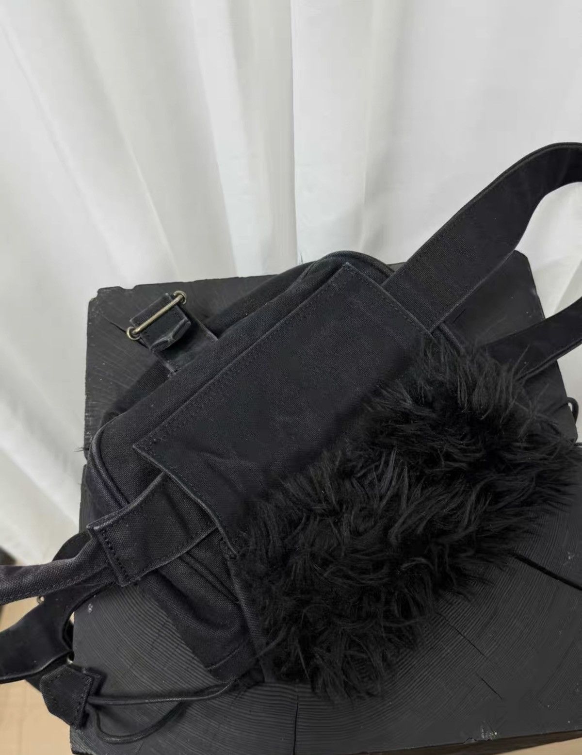 Christopher Nemeth NEMETH Furry Waist Bag Size ONE SIZE - 4 Thumbnail