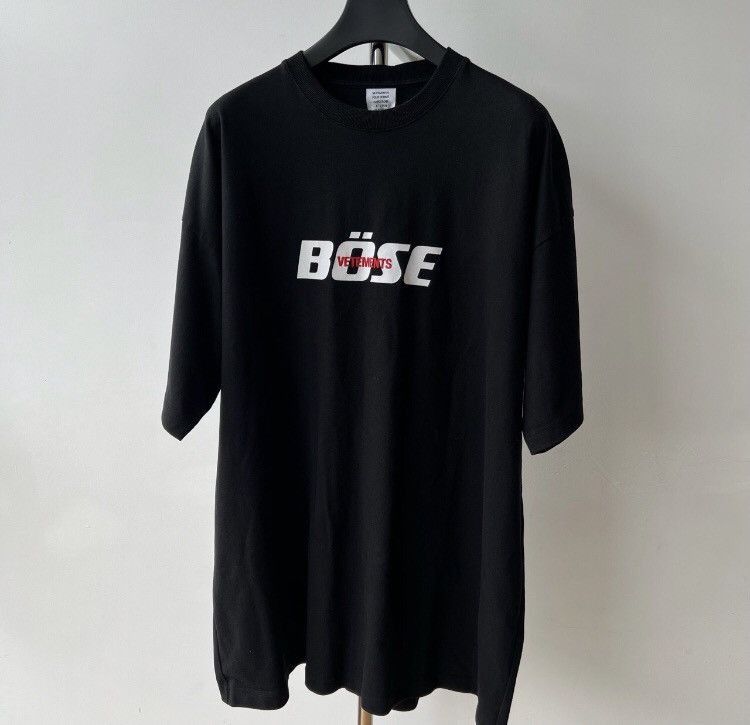 Vetements VETEMENTS Short sleeved Tshirt - DMC Size US S / EU 44-46 / 1 - 1 Thumbnail
