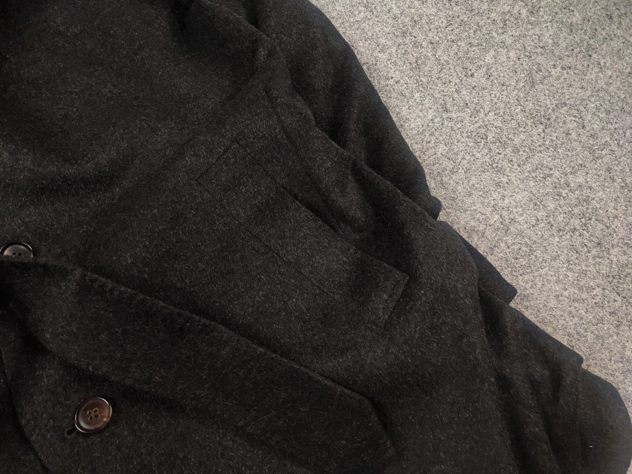 Suitsupply Suitsupply Vicenza overcoat Wool Buttons and belt Mid Jacket Size US L / EU 52-54 / 3 - 8 Thumbnail