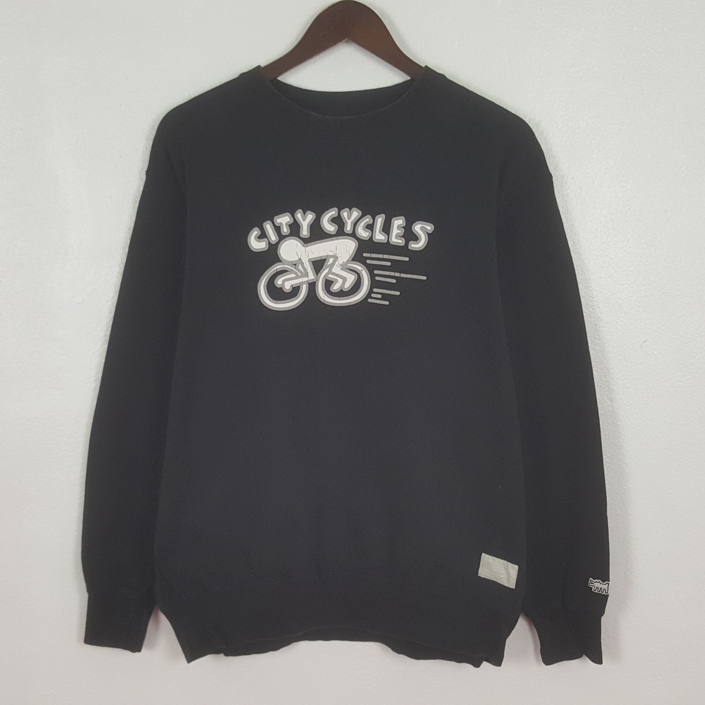 Keith Haring Vintage Keith Haring City Cycles Sweatshirt Size US L / EU 52-54 / 3 - 1 Thumbnail