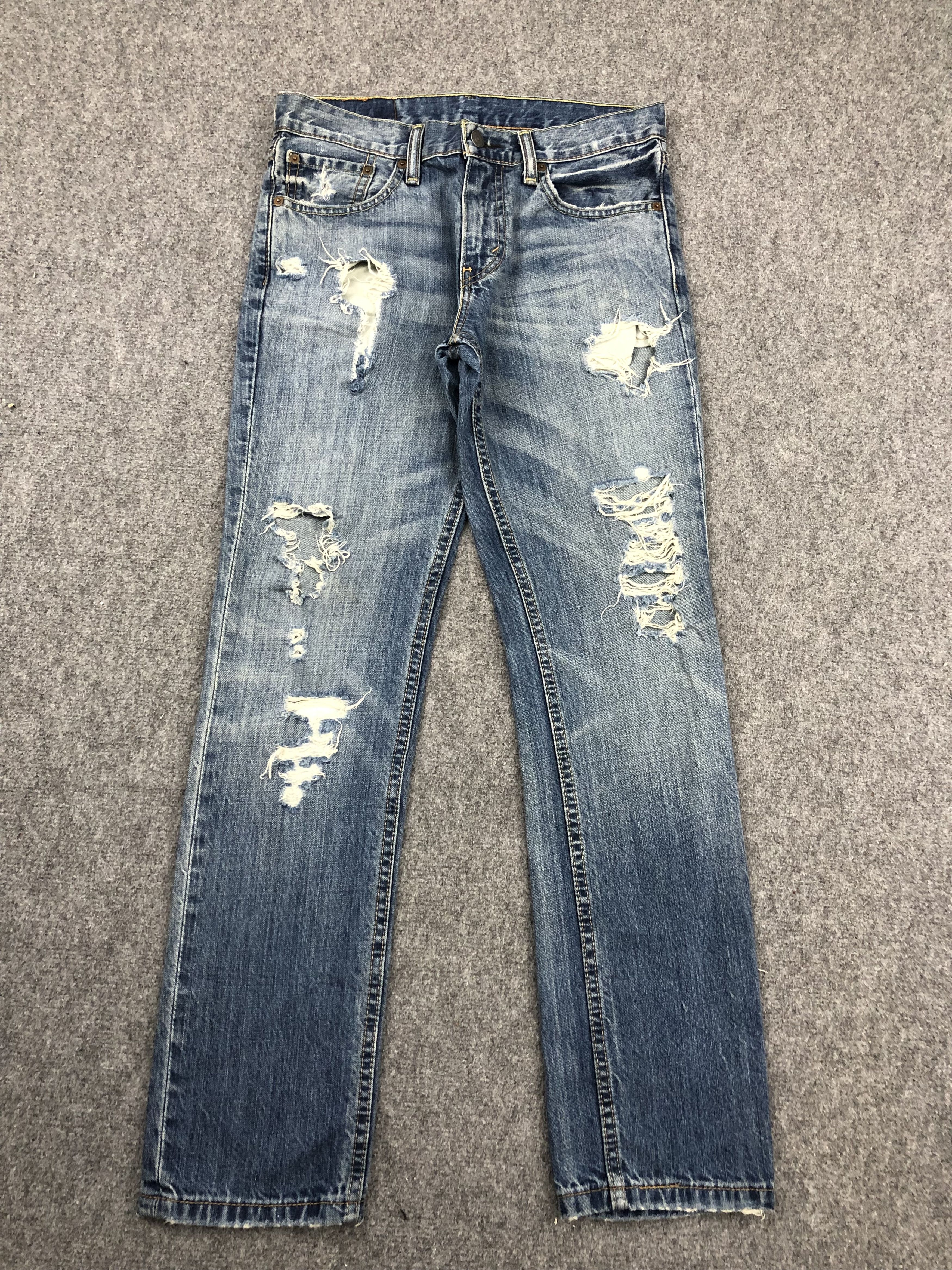 Levi's Distressed Vintage Levis 511 Faded Blue Jeans DPP0247 Size US 30 / EU 46 - 1 Thumbnail
