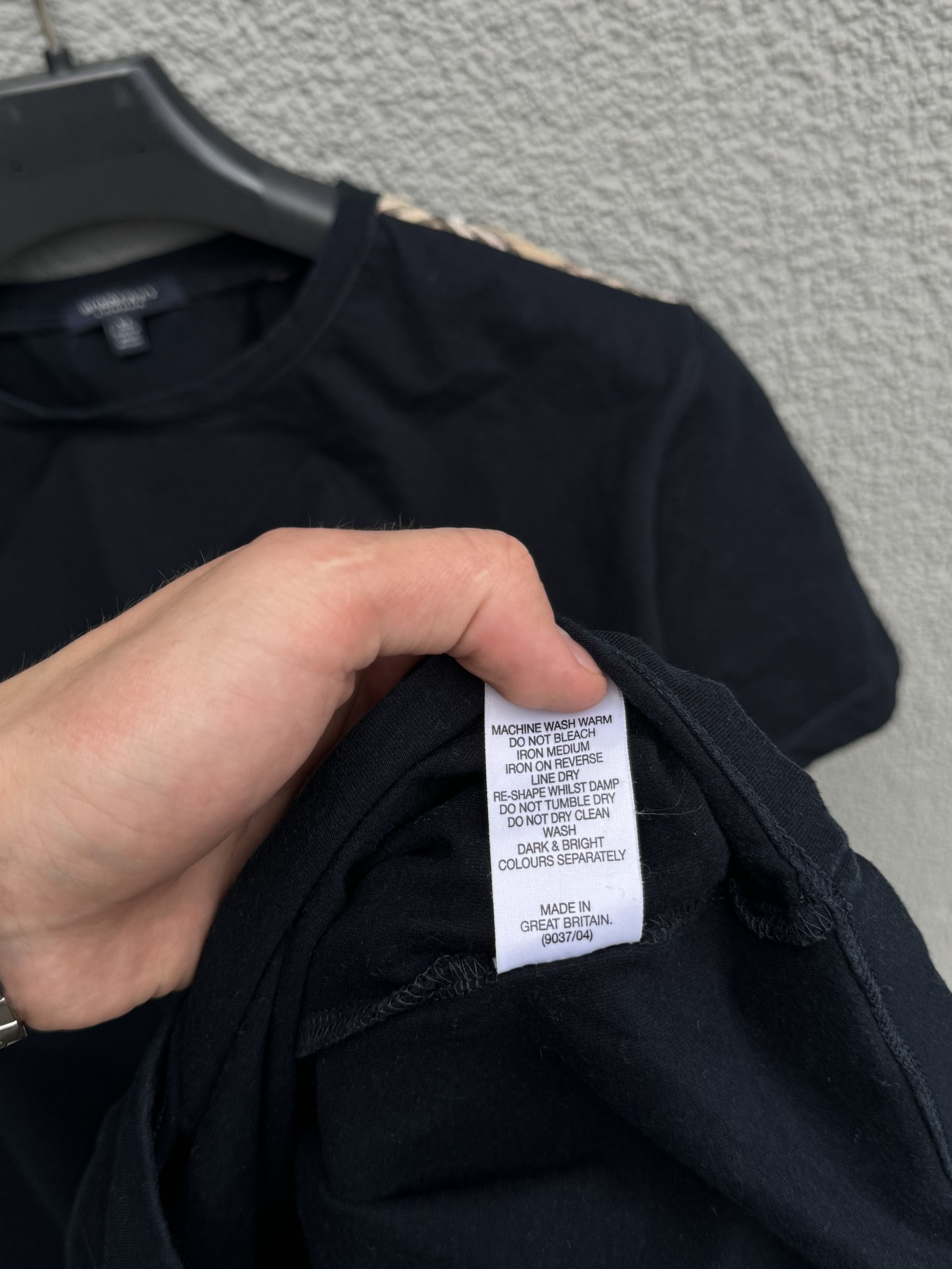 Burberry Burberry London T-shirt Check Navy Size L Size US L / EU 52-54 / 3 - 8 Thumbnail