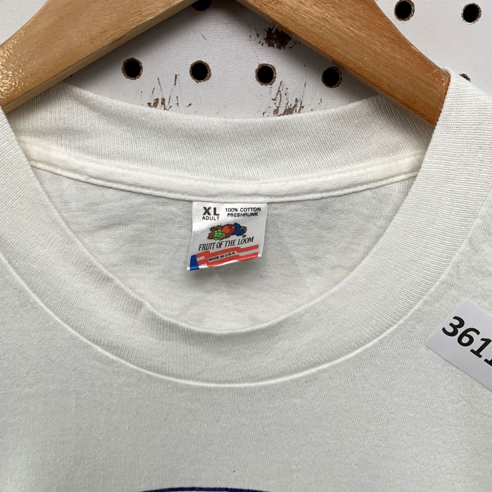 Fruit Of The Loom VINTAGE Bill Clinton USA Inauguration Shirt Mens XL White 1993 90s USA 23x30.5 Crew Neck Short Sleeve Fruit of the Loom T-Shirt} Size US XL / EU 56 / 4 - 7 Thumbnail