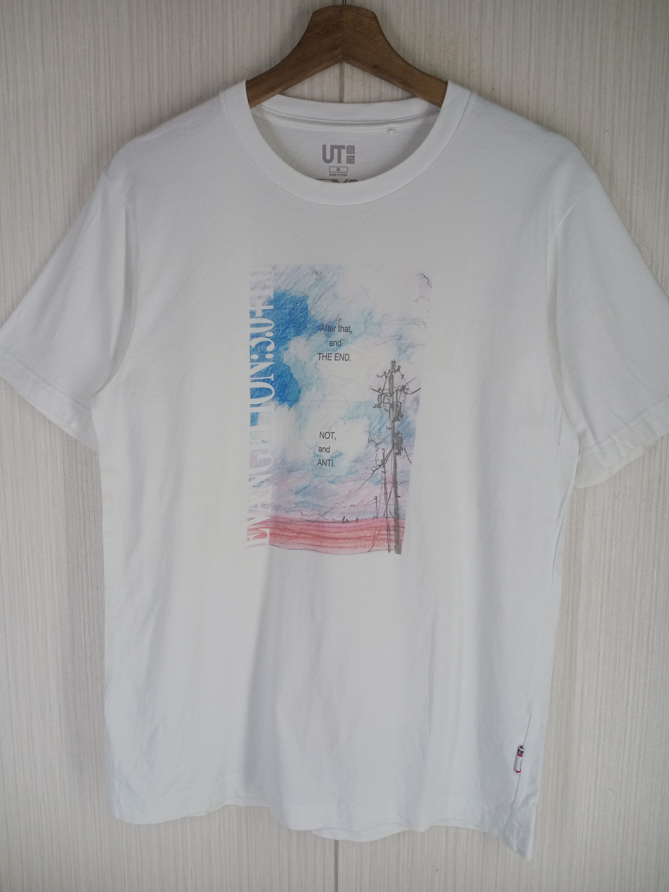 Anime Vintage Neon Genesis Evangelion Tshirt Size US M / EU 48-50 / 2 - 3 Thumbnail