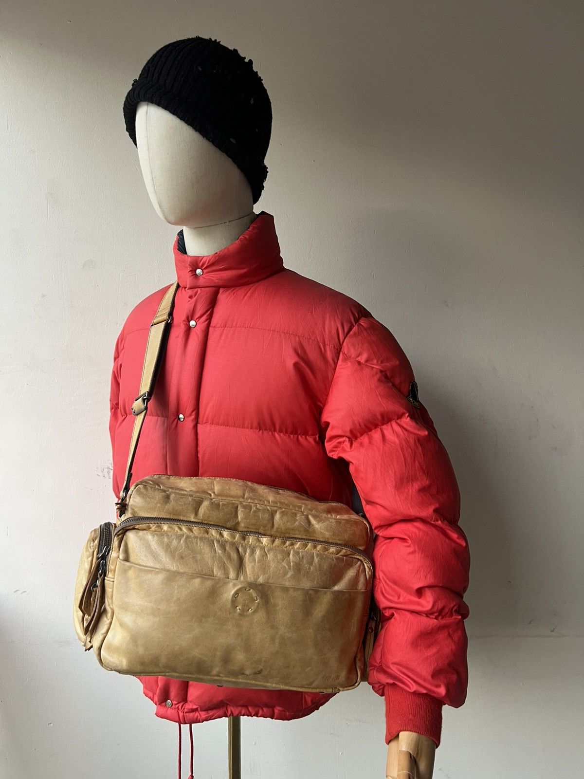 Leather LINK-KU Japan Stains Patina Horse Leather Messenger Bag Size ONE SIZE - 4 Thumbnail