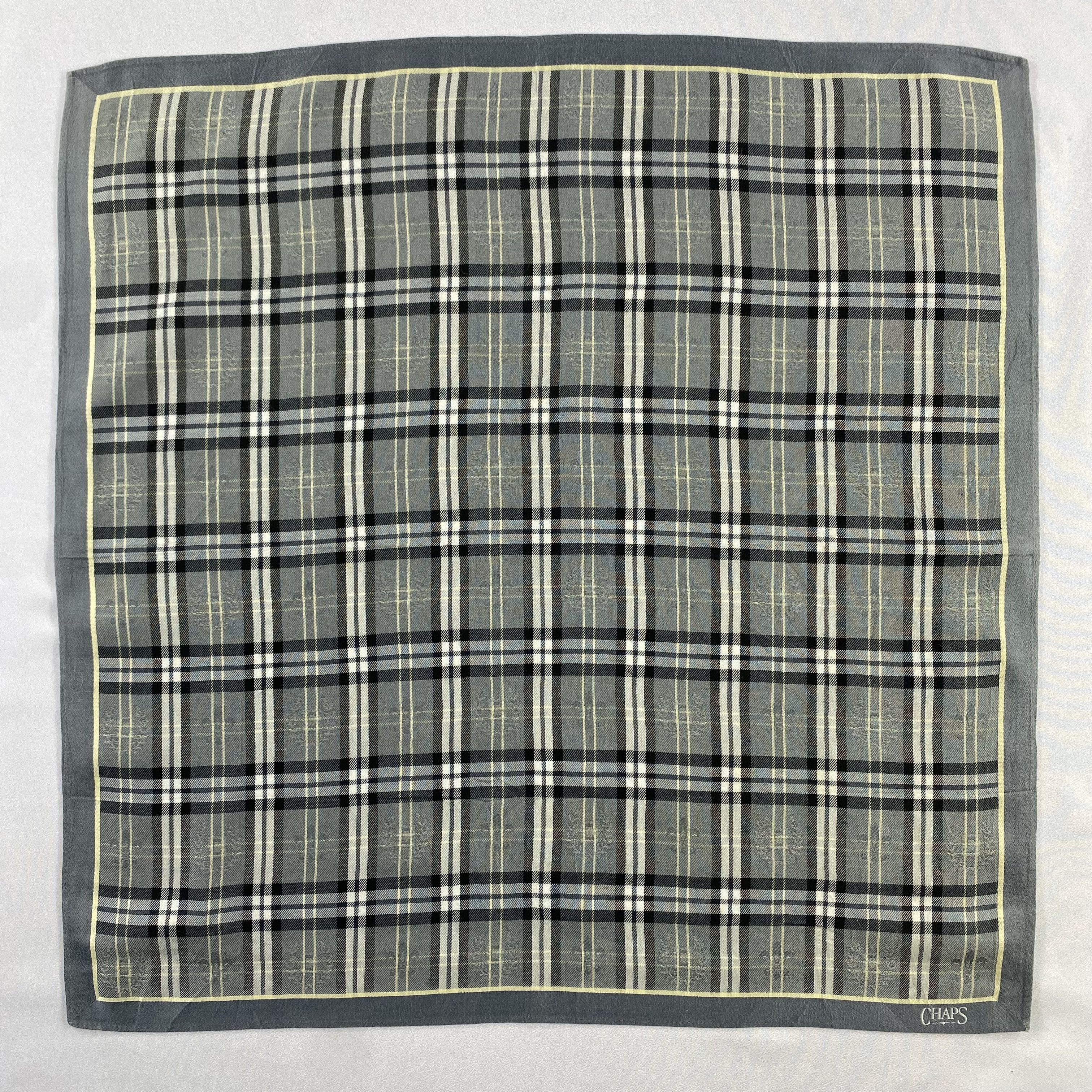 Chaps × Vintage Chaps Bandana/ Handkerchief / Neckerchief-P1798 Size ONE SIZE - 1 Thumbnail