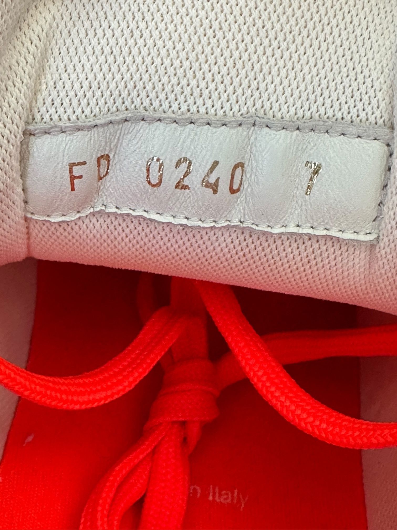 Louis Vuitton Louis Vuitton Orange & White Monogram Trainers Size US 8 / EU 41 - 8 Thumbnail
