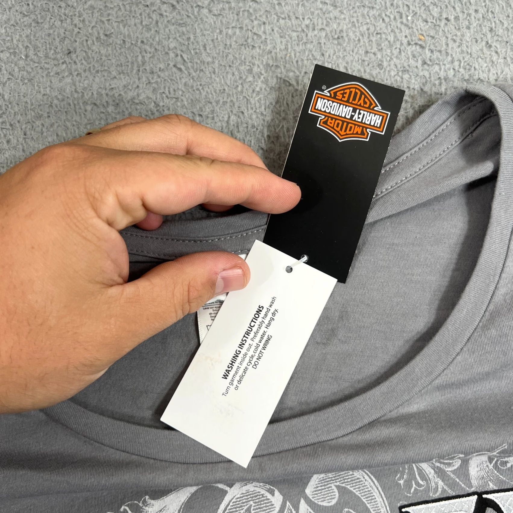 Harley Davidson Harley Davidson T-Shirt Women Long Sleeve Gray Embroidered Motorcycle Skull Casual product Size L / US 10 / IT 46 - 5 Thumbnail