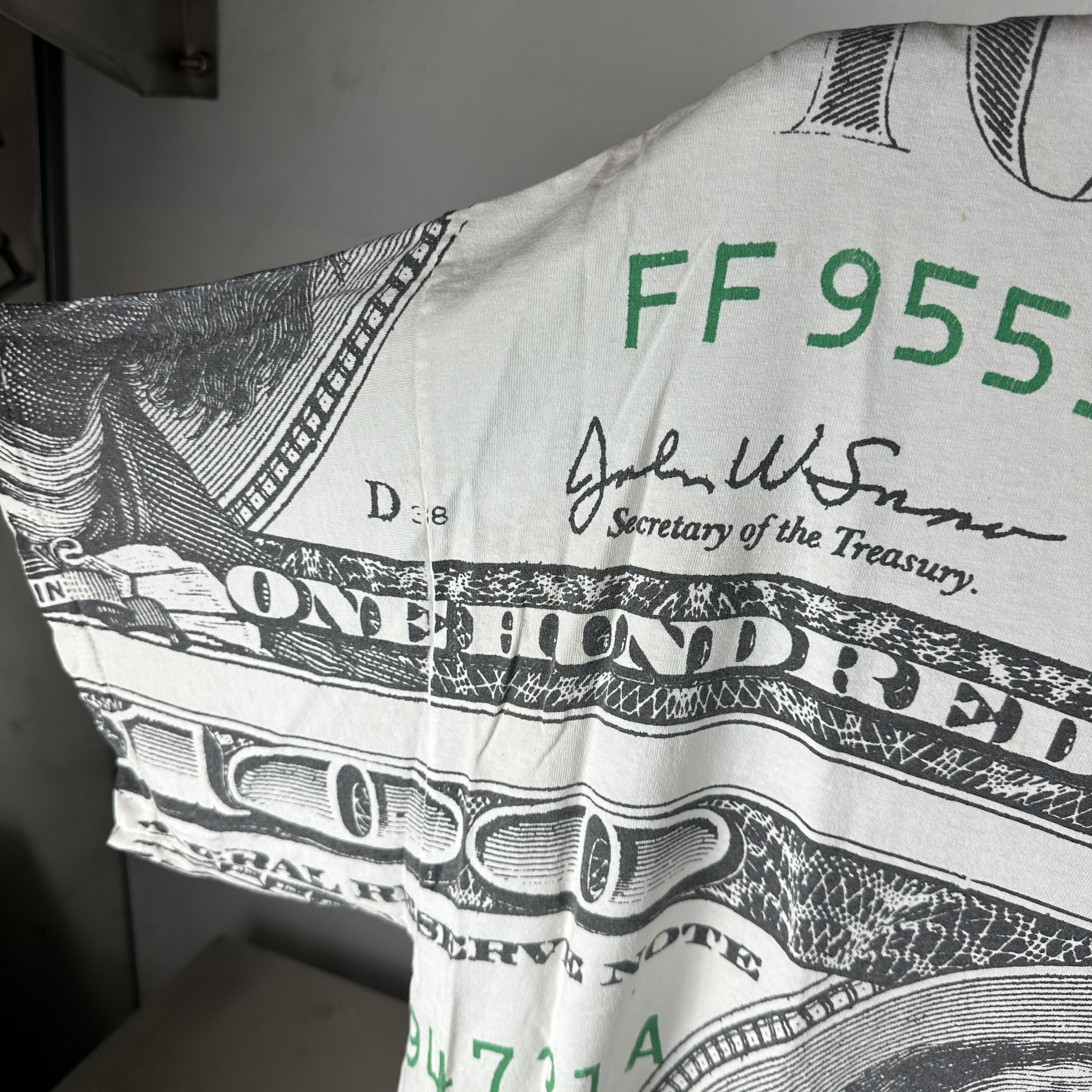 Vintage 2000s $100 Bill Benjamin Franklin All Over Print AOP T-shirt Size US XXL / EU 58 / 5 - 4 Thumbnail